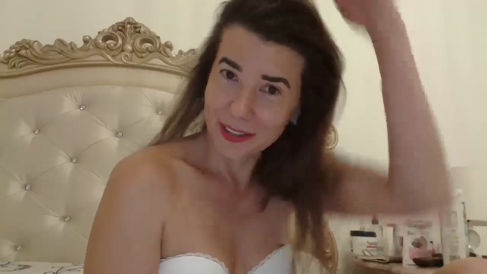 Gallery image thumbnail from Godiva6's myfreecams stream on, 02/21/2026, 24:15 image 4 of 20