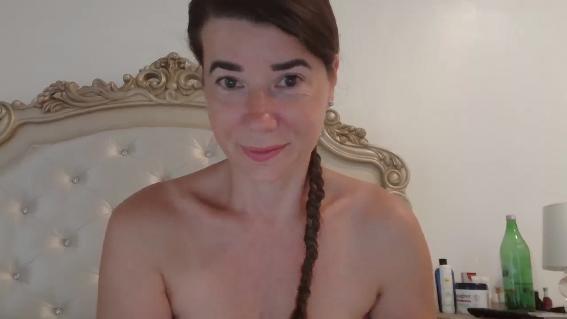 Gallery image thumbnail from Godiva6's myfreecams stream on, 04/02/2026, 23:12 image 3 of 20