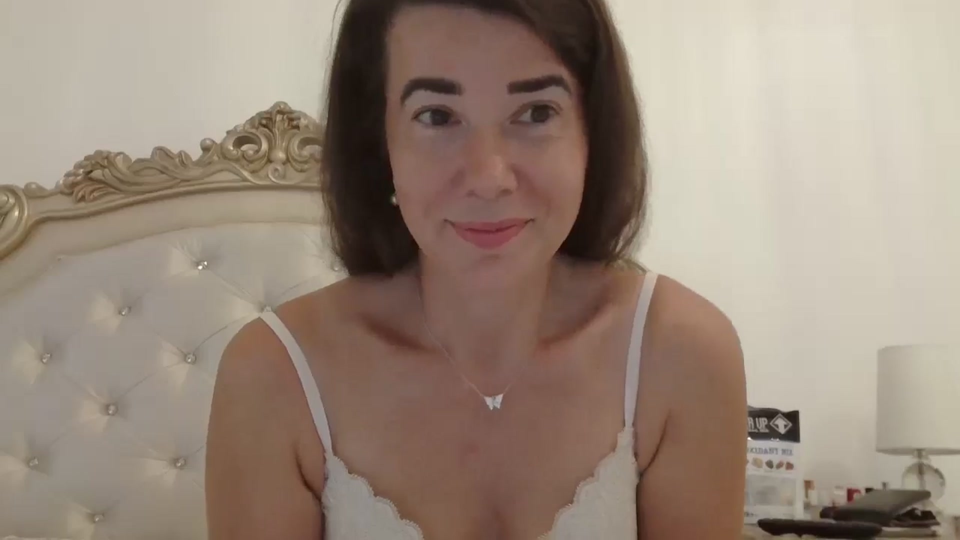 Gallery image thumbnail from Godiva6's myfreecams stream on, 04/10/2026, 23:06 image 16 of 20