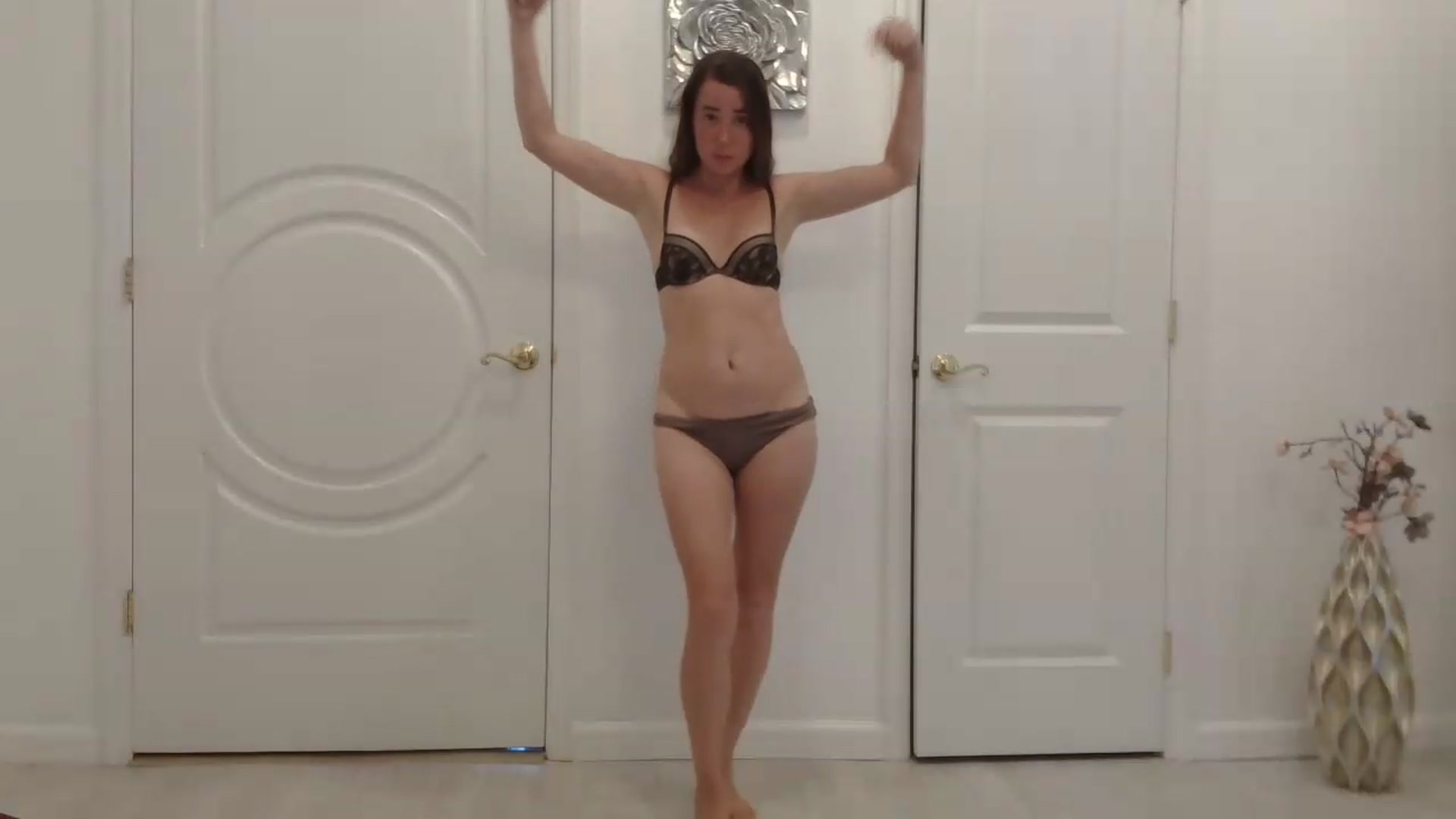 Gallery image thumbnail from Godiva6's myfreecams stream on, 05/14/2026, 23:06 image 4 of 20
