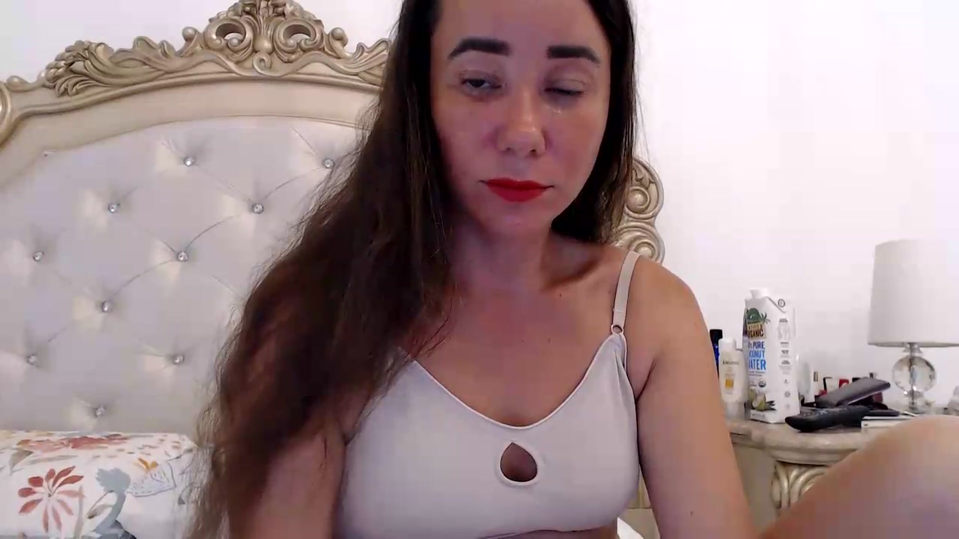 Gallery image thumbnail from Godiva6's myfreecams stream on, 05/21/2026, 23:03 image 16 of 20