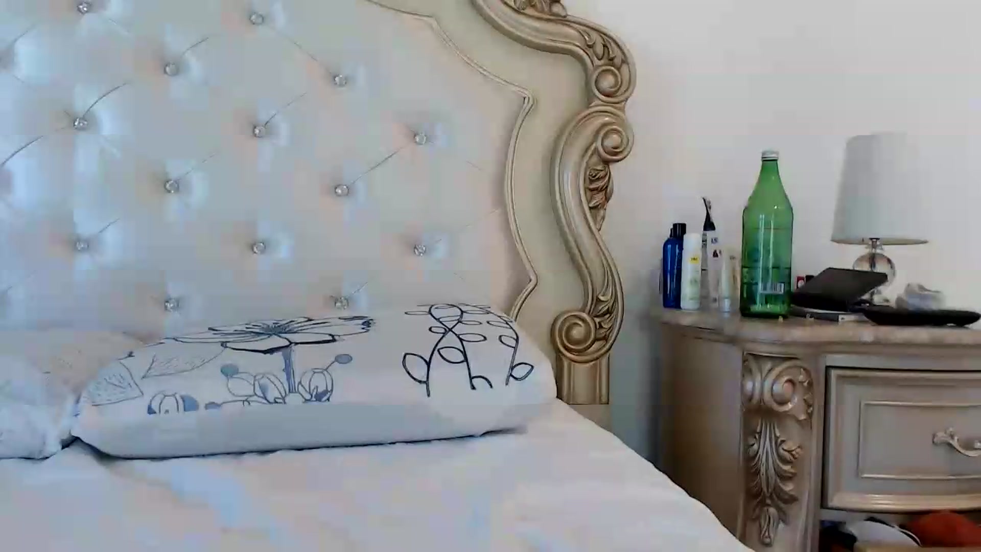 Gallery image thumbnail from Godiva6's myfreecams stream on, 06/03/2026, 23:08 image 7 of 20