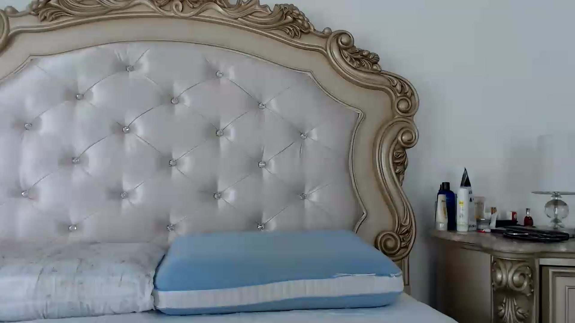 Gallery image thumbnail from Godiva6's myfreecams stream on, 06/19/2026, 14:17 image 9 of 20