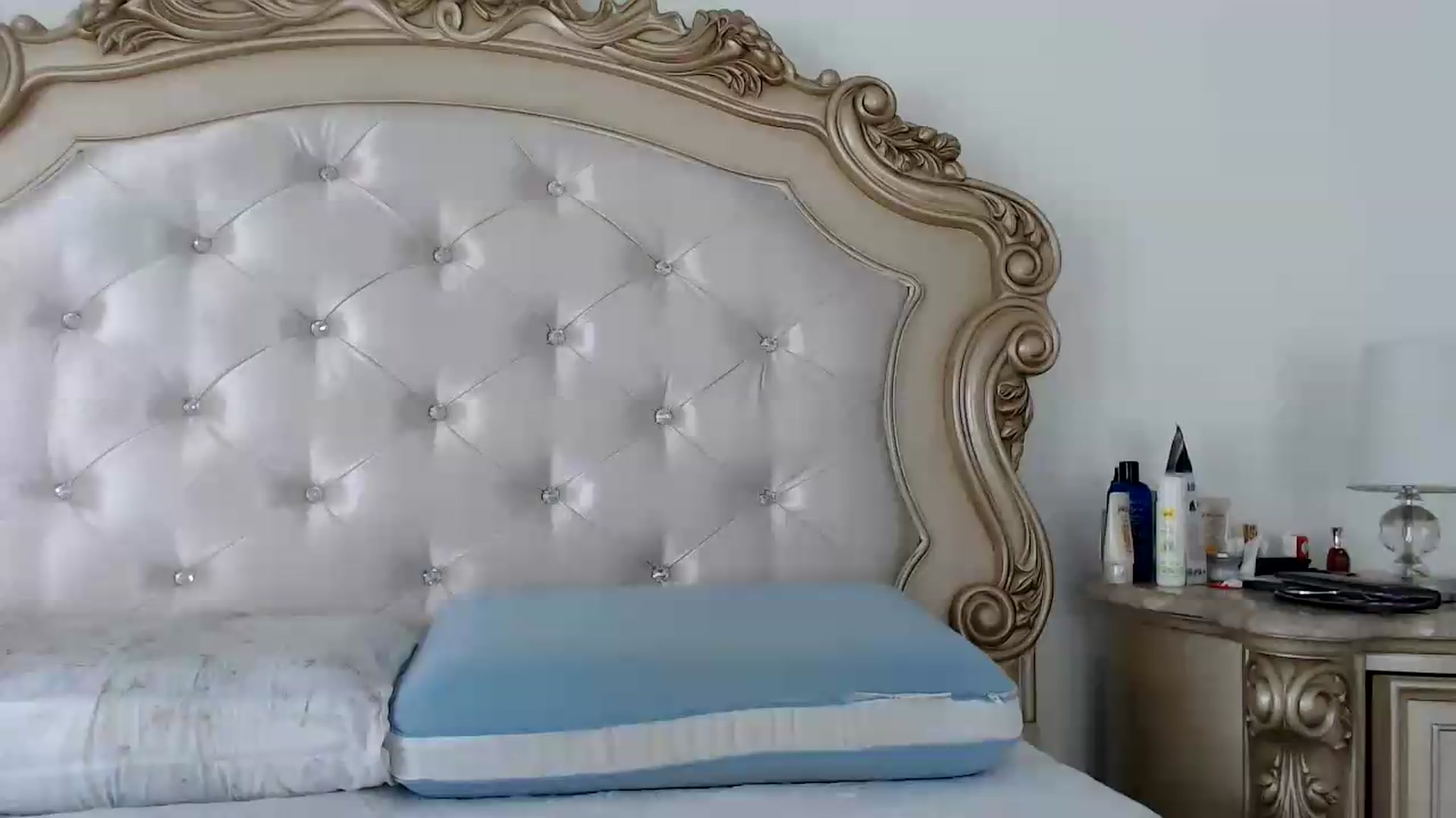 Gallery image thumbnail from Godiva6's myfreecams stream on, 06/19/2026, 14:17 image 8 of 20