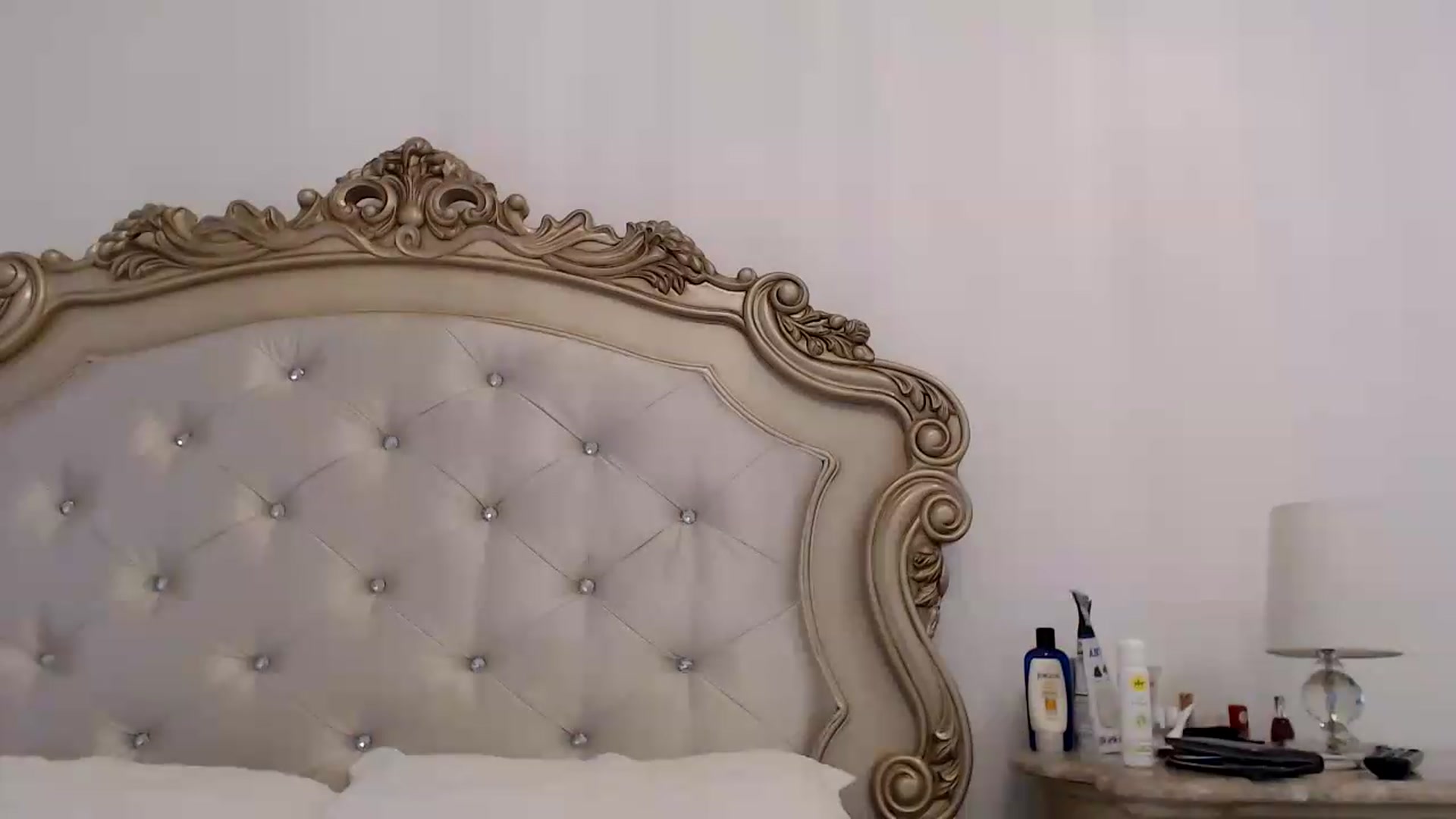 Gallery image thumbnail from Godiva6's myfreecams stream on, 06/19/2026, 23:19 image 6 of 20
