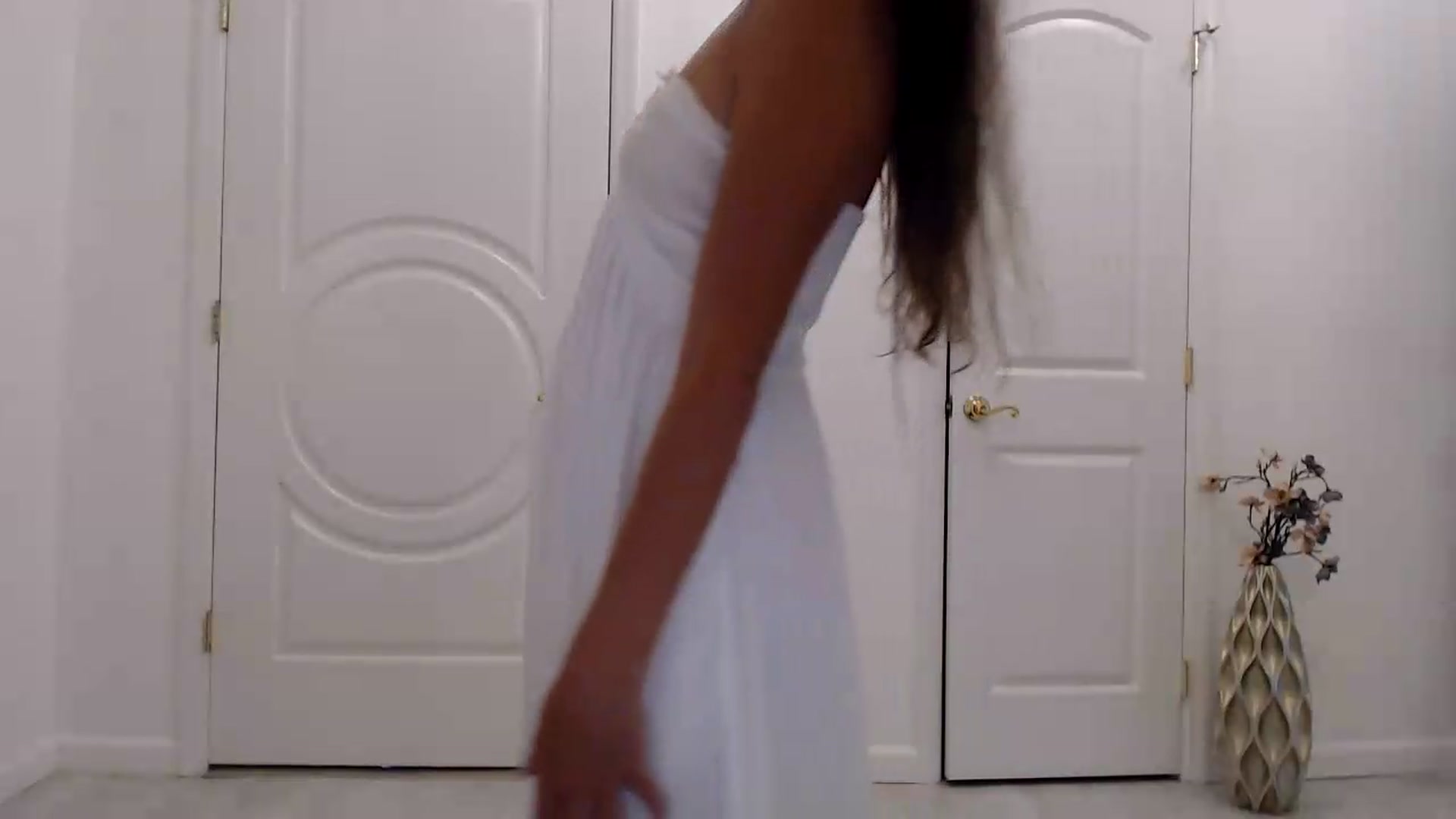 Gallery image thumbnail from Godiva6's myfreecams stream on, 06/19/2026, 23:19 image 16 of 20