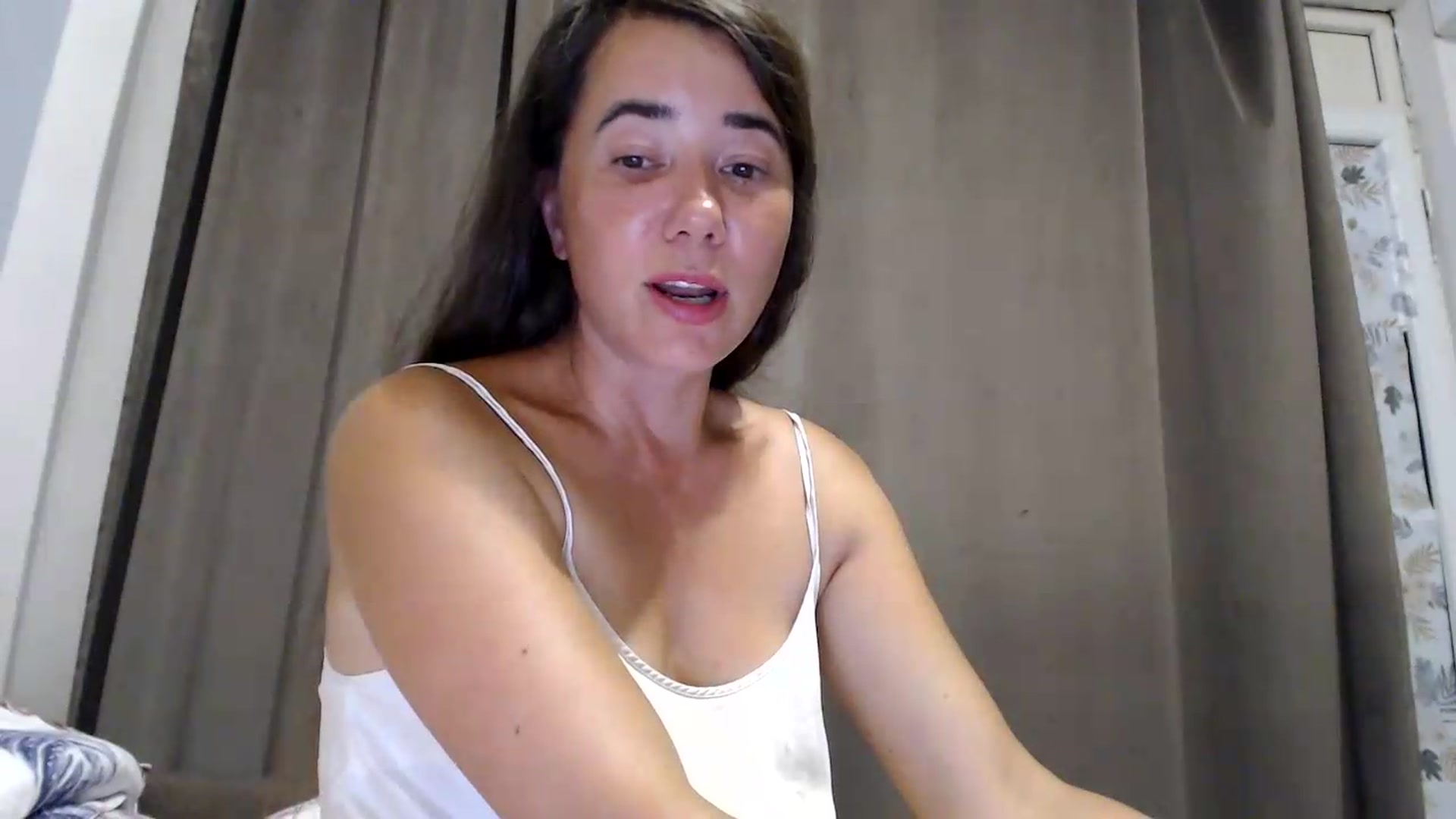Gallery image thumbnail from Godiva6's myfreecams stream on, 06/25/2026, 20:10 image 6 of 20