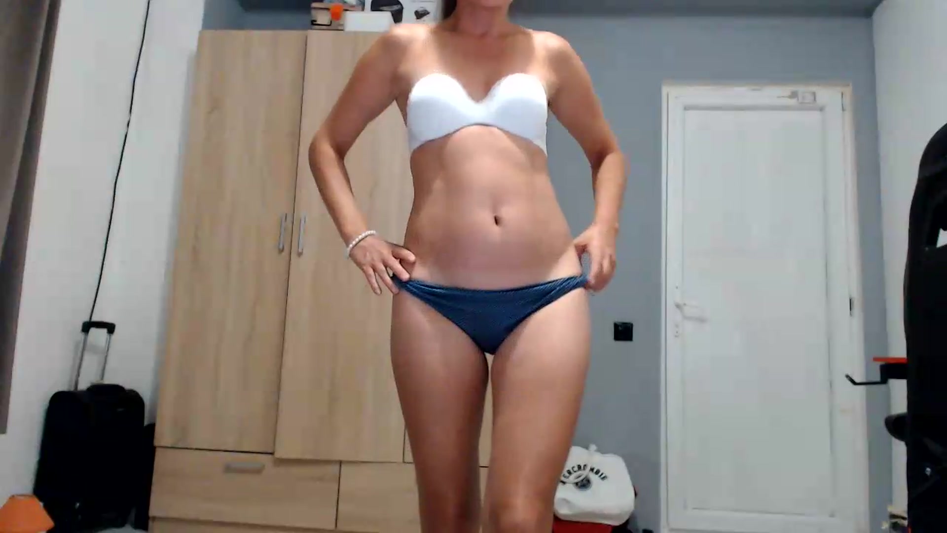 Gallery image thumbnail from Godiva6's myfreecams stream on, 07/05/2026, 20:07 image 11 of 20