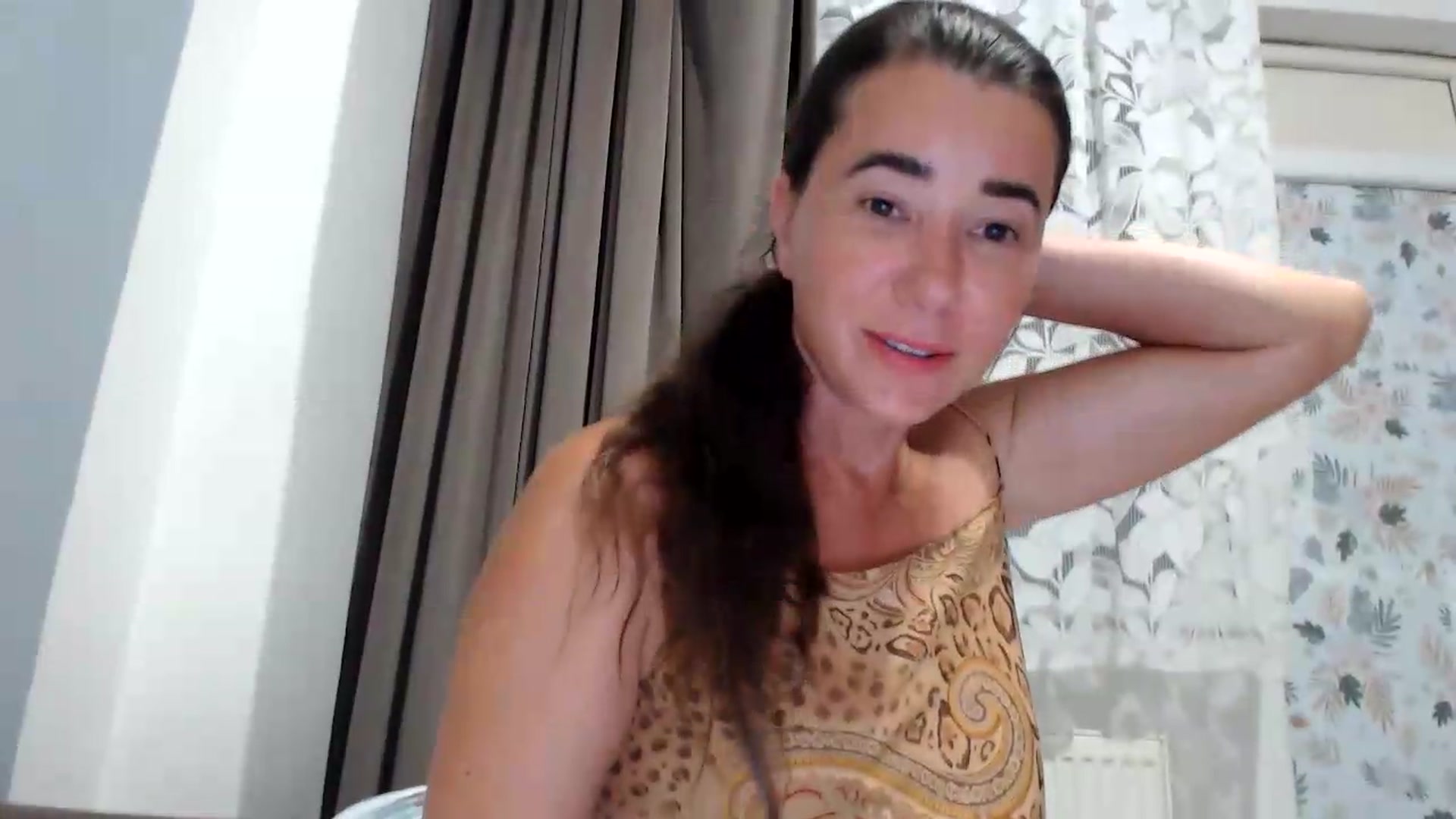 Gallery image thumbnail from Godiva6's myfreecams stream on, 07/06/2026, 19:48 image 2 of 20