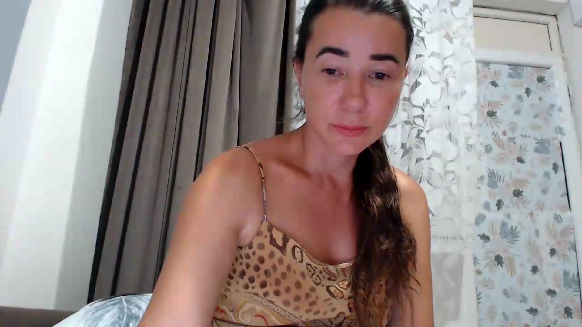 Gallery image thumbnail from Godiva6's myfreecams stream on, 07/06/2026, 19:48 image 13 of 20