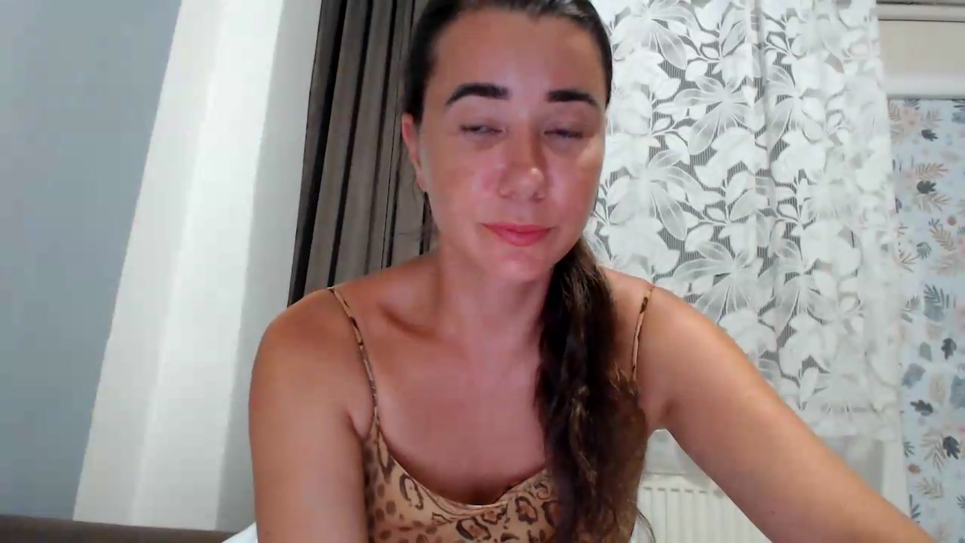 Gallery image thumbnail from Godiva6's myfreecams stream on, 07/06/2026, 19:48 image 5 of 20