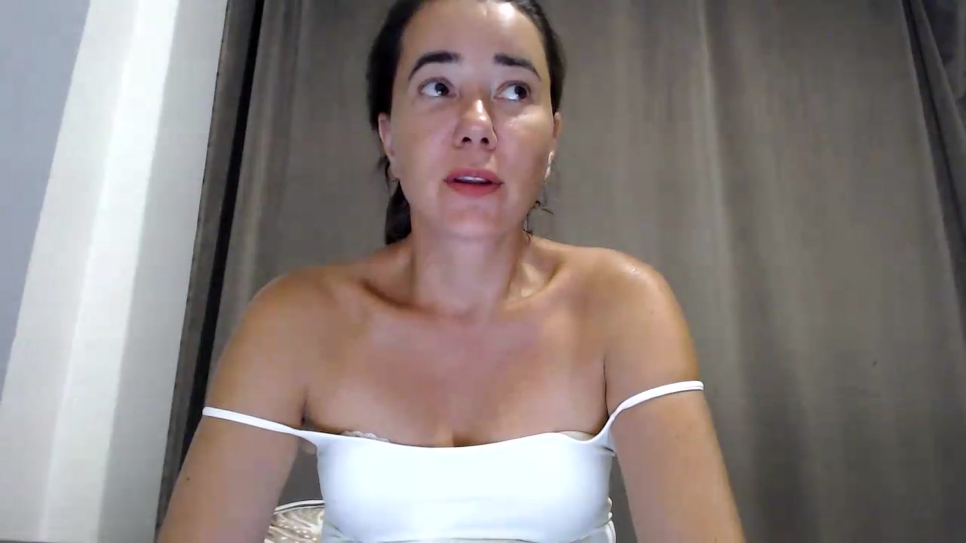 Gallery image thumbnail from Godiva6's myfreecams stream on, 07/09/2026, 20:15 image 4 of 20