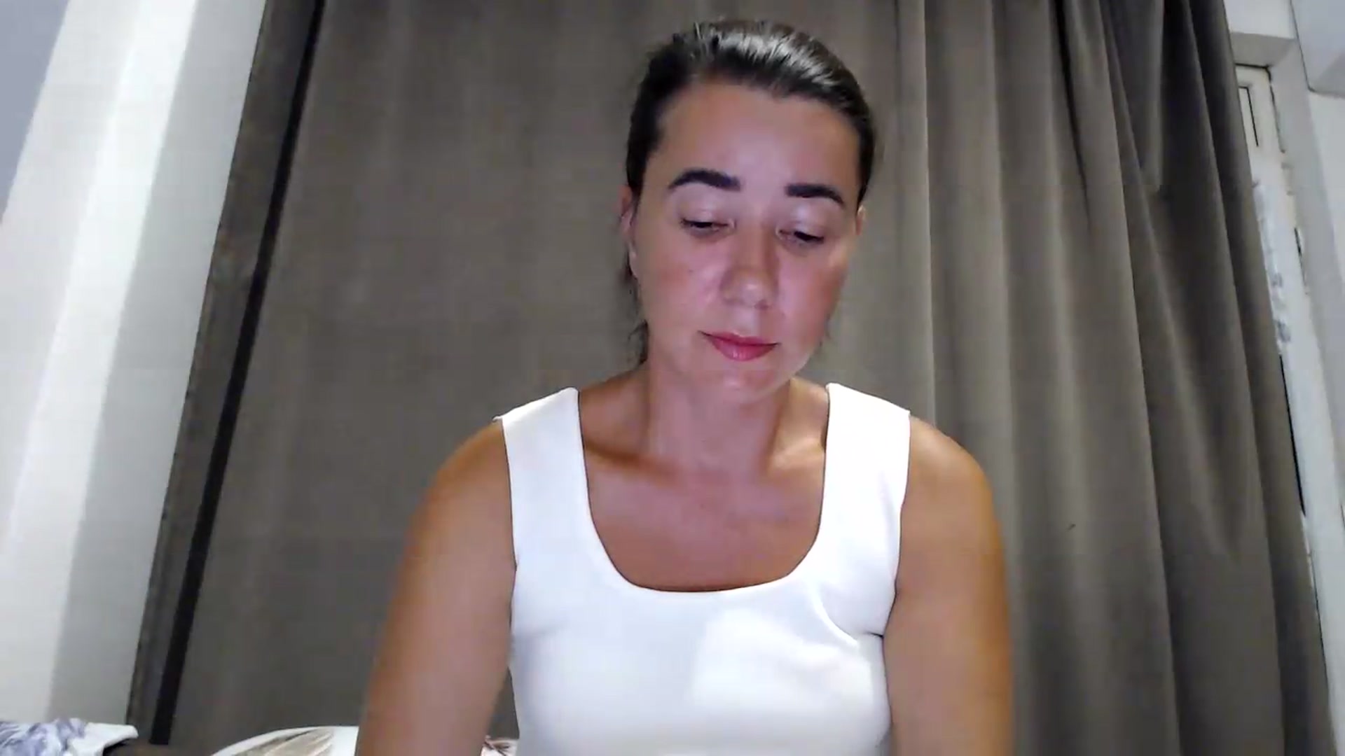 Gallery image thumbnail from Godiva6's myfreecams stream on, 07/10/2026, 20:07 image 6 of 20
