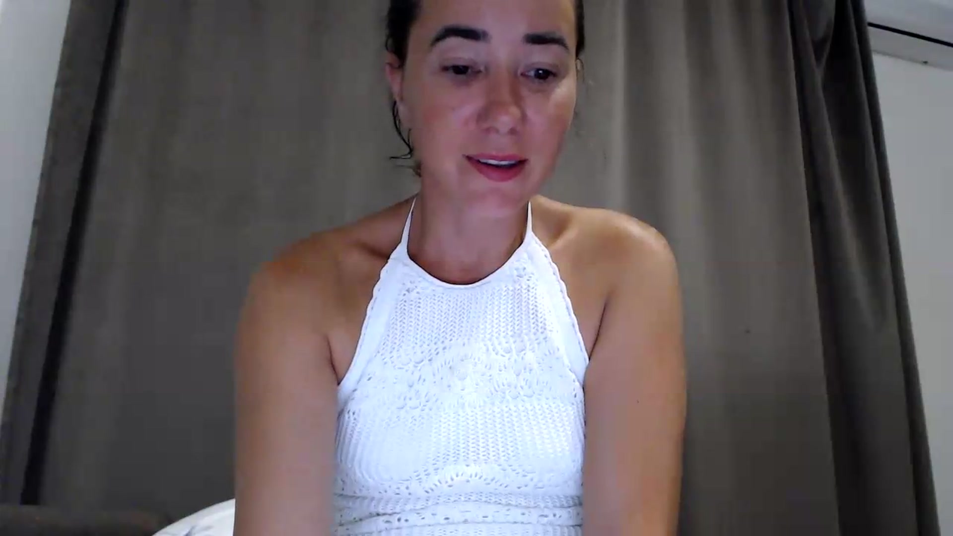 Gallery image thumbnail from Godiva6's myfreecams stream on, 07/11/2026, 20:32 image 8 of 20