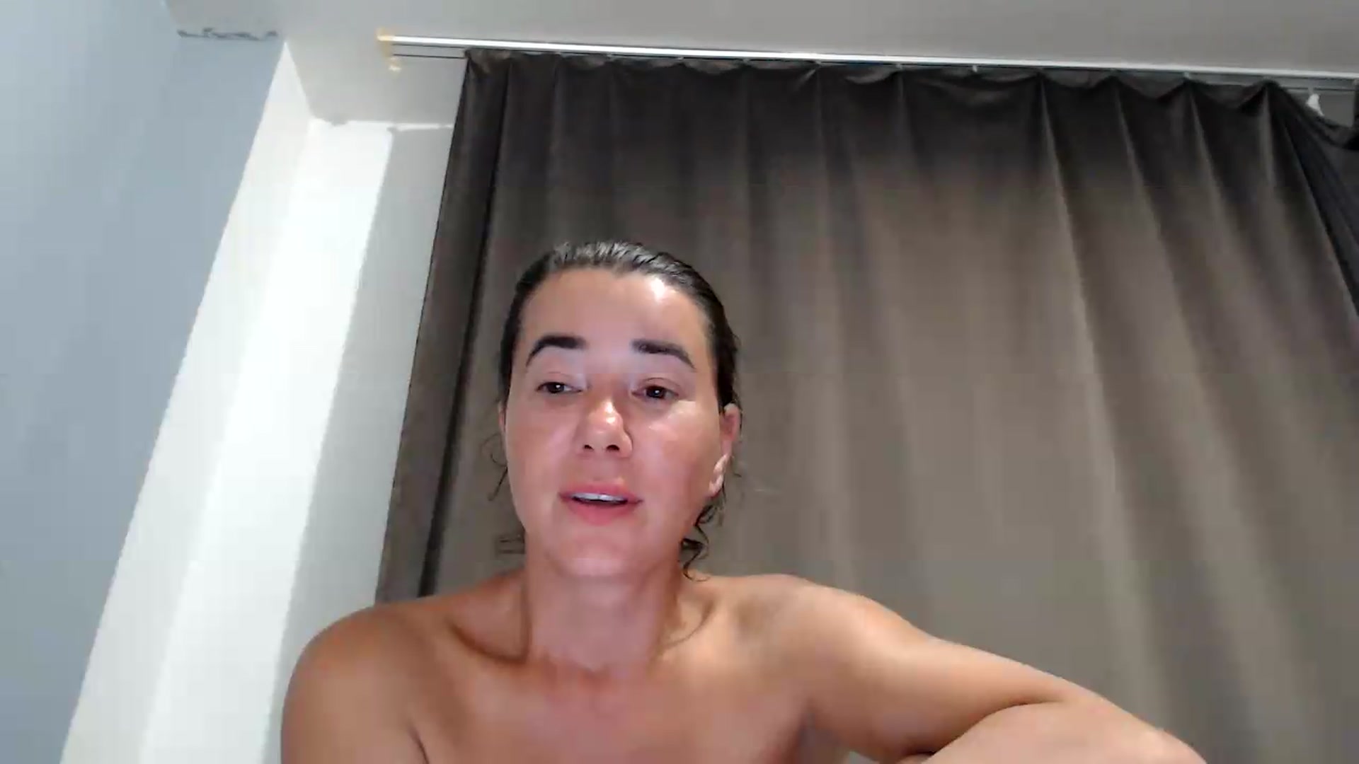 Gallery image thumbnail from Godiva6's myfreecams stream on, 07/11/2026, 21:55 image 19 of 20