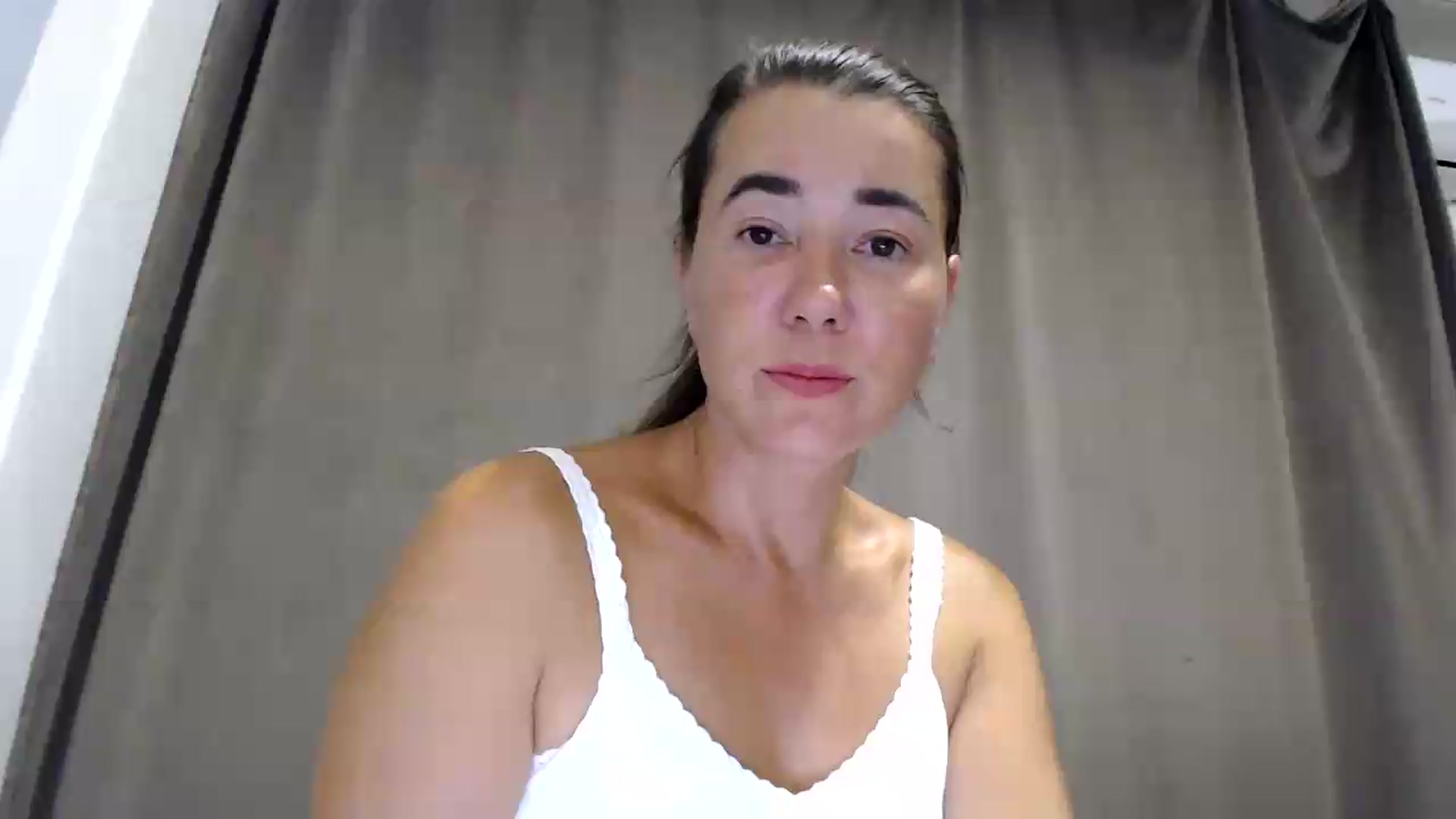 Gallery image thumbnail from Godiva6's myfreecams stream on, 07/12/2026, 20:04 image 15 of 20