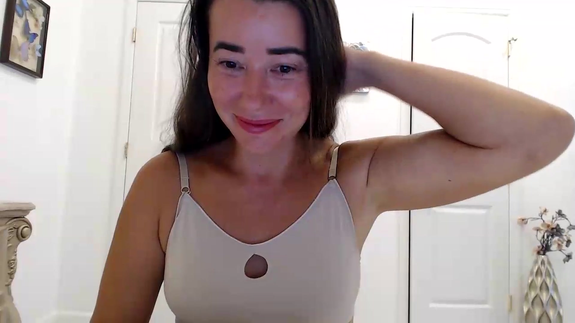 Gallery image thumbnail from Godiva6's myfreecams stream on, 07/21/2026, 23:27 image 4 of 20
