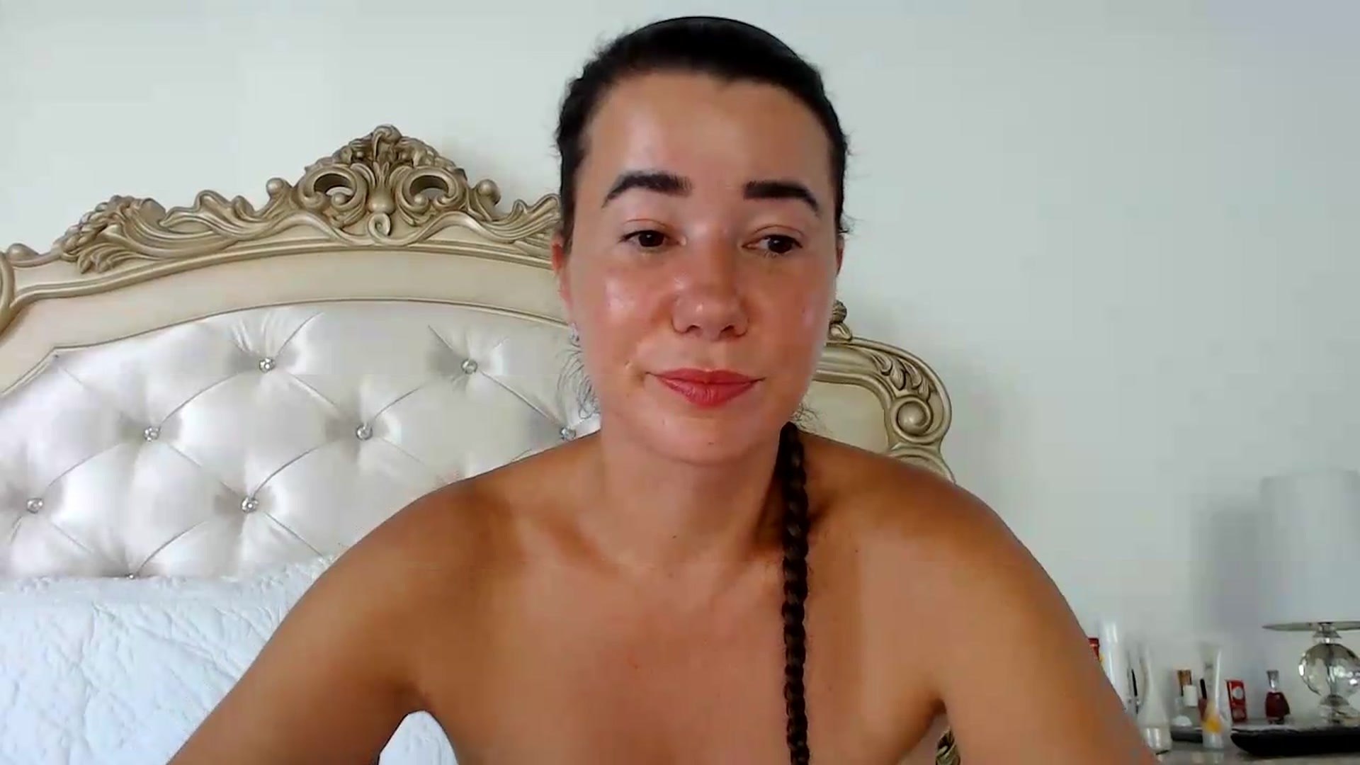 Gallery image thumbnail from Godiva6's myfreecams stream on, 08/11/2026, 23:08 image 3 of 20