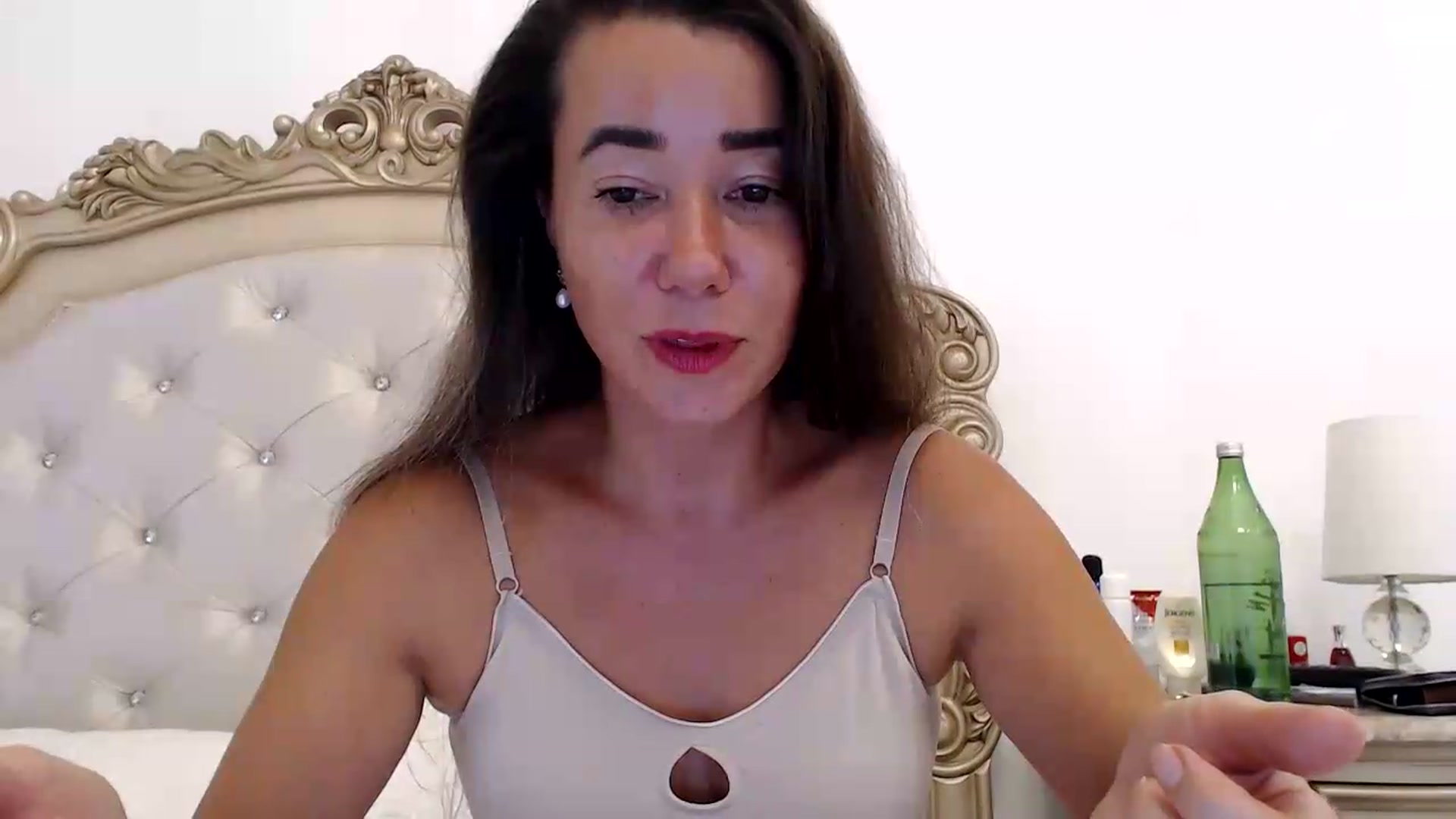 Gallery image thumbnail from Godiva6's myfreecams stream on, 08/14/2026, 22:36 image 17 of 20