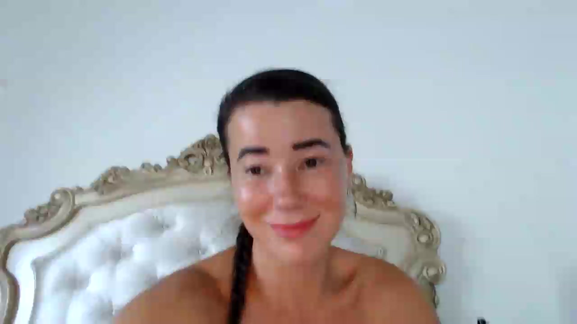 Gallery image thumbnail from Godiva6's myfreecams stream on, 08/20/2026, 22:17 image 1 of 20