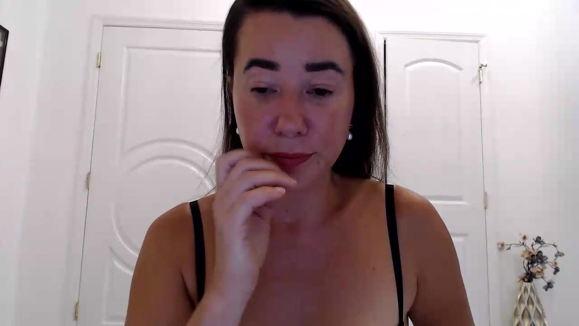 Gallery image thumbnail from Godiva6's myfreecams stream on, 08/21/2026, 23:09 image 9 of 20