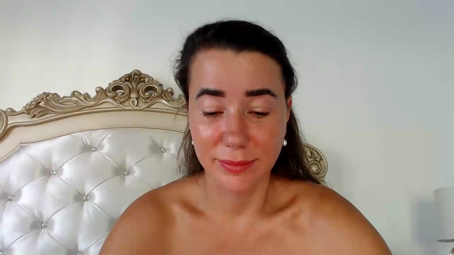 Gallery image thumbnail from Godiva6's myfreecams stream on, 08/24/2026, 23:07 image 4 of 20