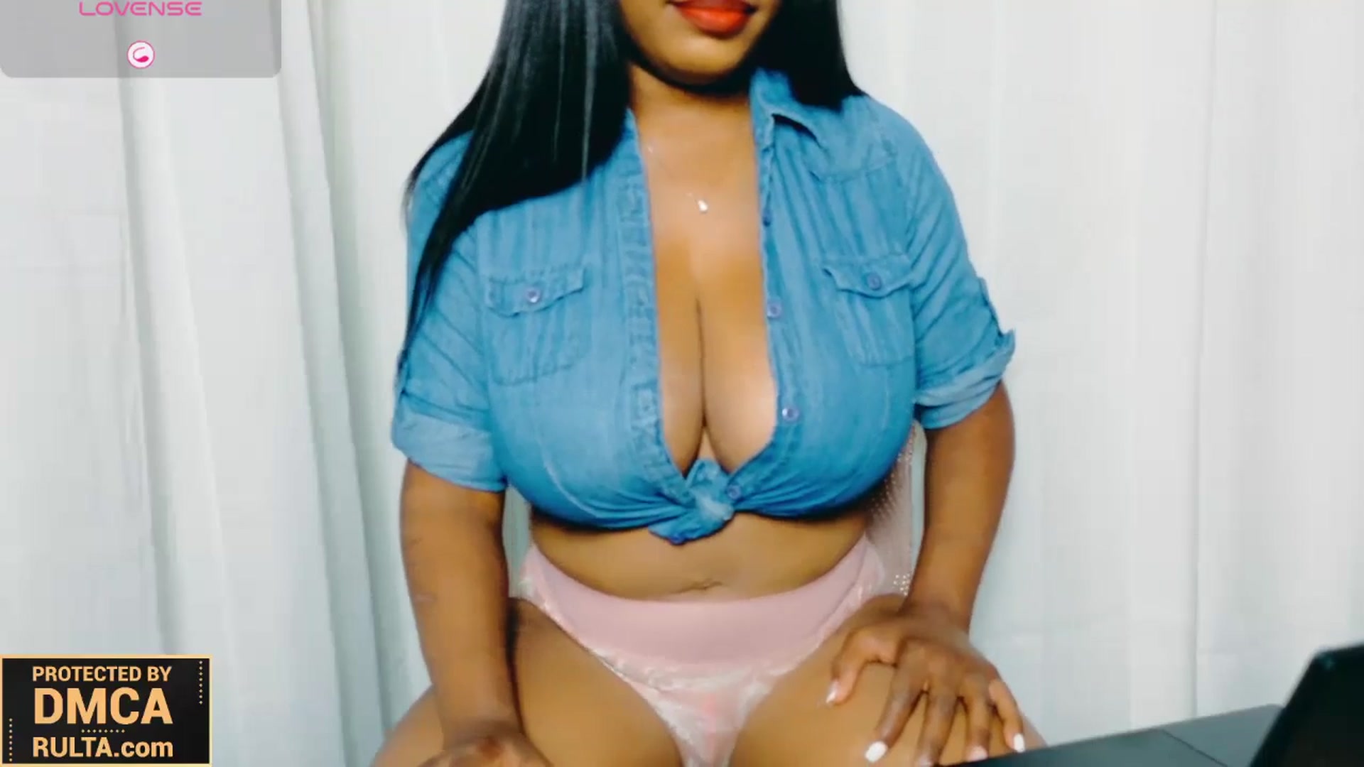Gallery image thumbnail from Godiva_Gia's myfreecams stream on, 11/14/2024, 11:57 image 20 of 20