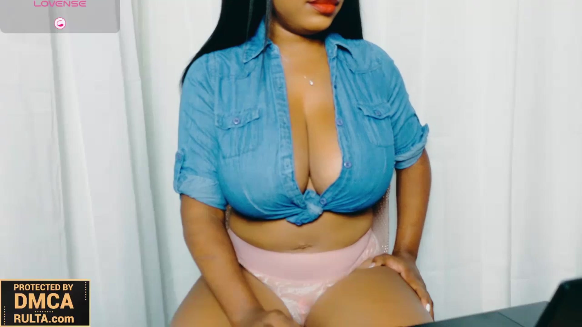 Gallery image thumbnail from Godiva_Gia's myfreecams stream on, 11/14/2024, 11:57 image 15 of 20