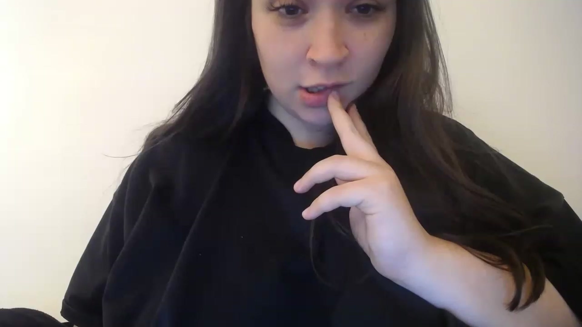 Gallery image thumbnail from Golacteriiosa's myfreecams stream on, 12/13/2022, 24:55 image 6 of 20