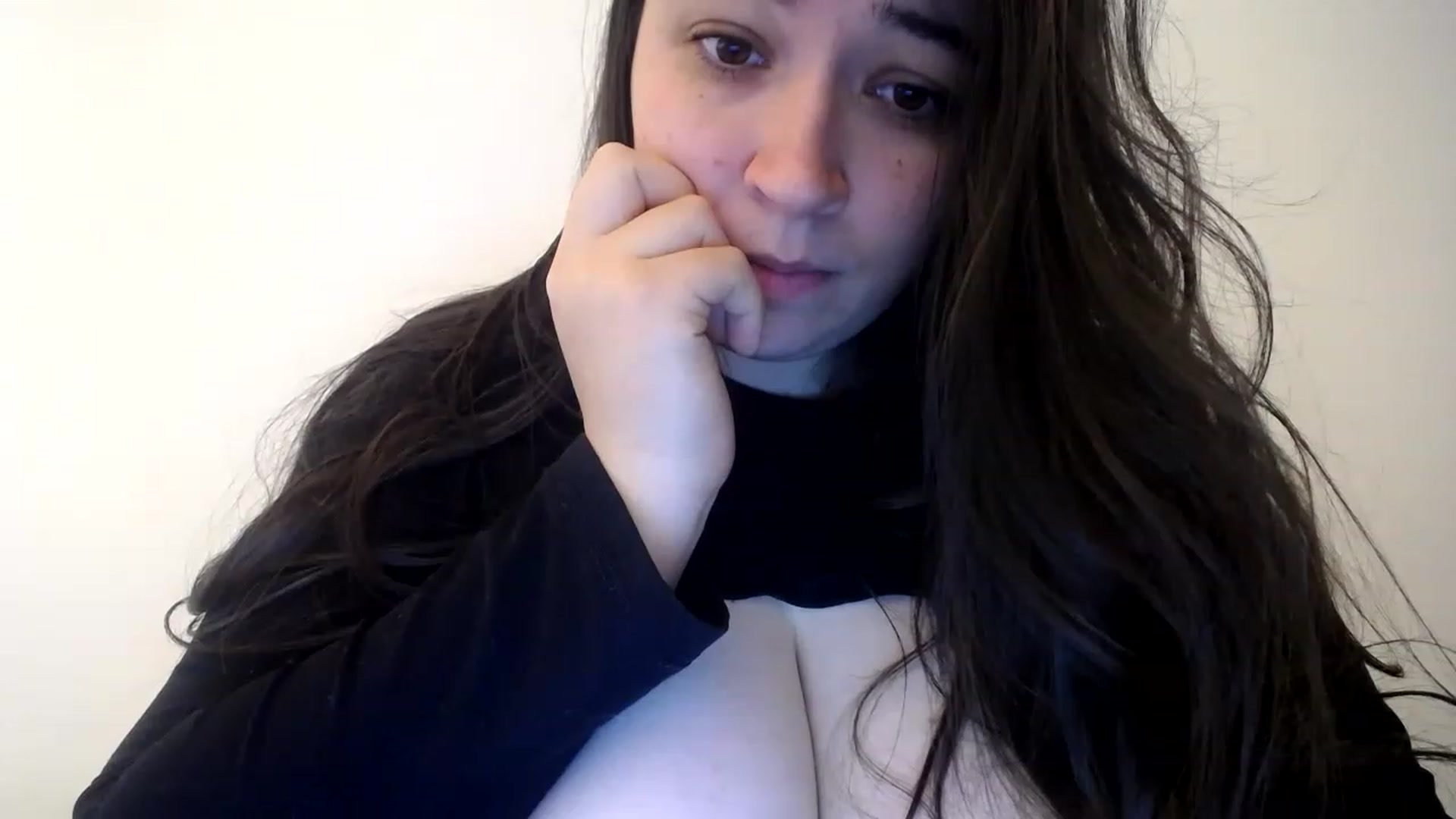 Gallery image thumbnail from Golacteriiosa's myfreecams stream on, 01/08/2023, 15:28 image 7 of 20