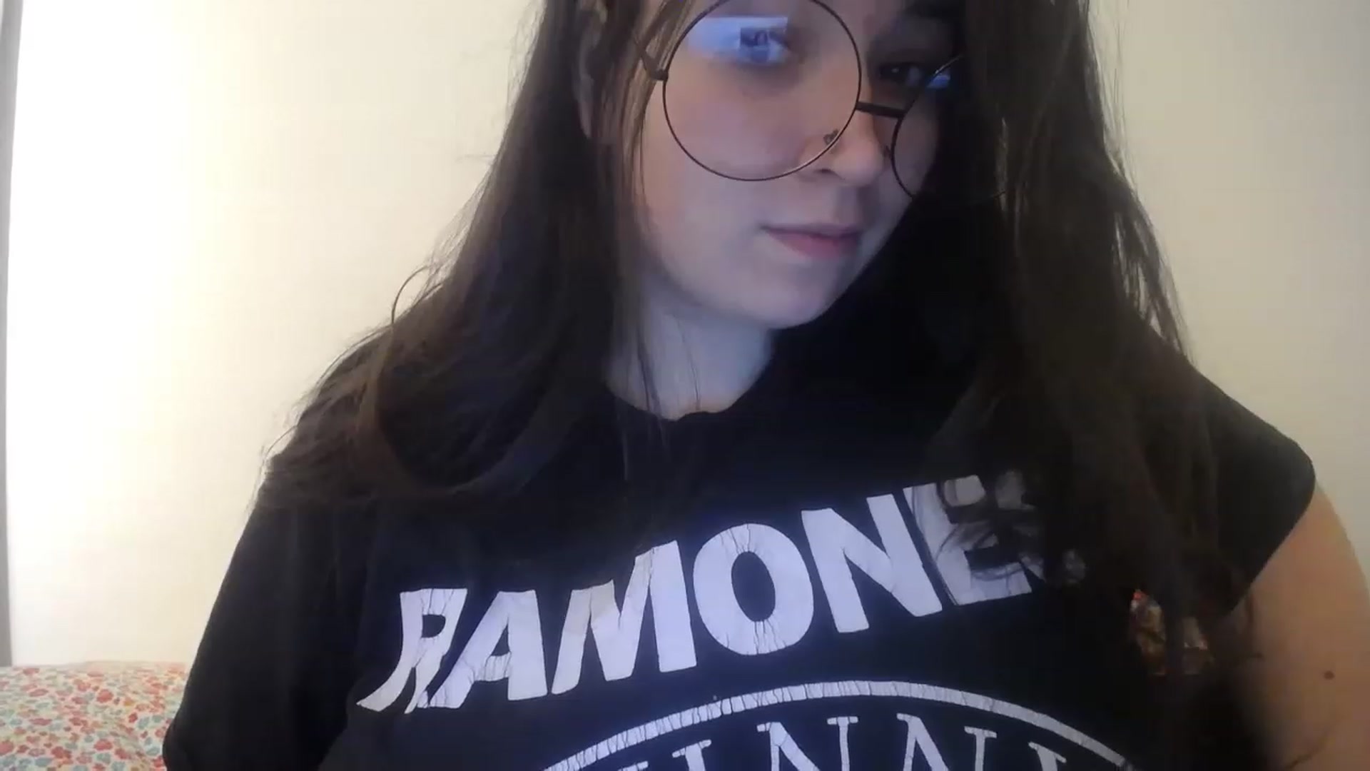 Gallery image thumbnail from Golacteriiosa's myfreecams stream on, 01/26/2023, 23:40 image 16 of 20