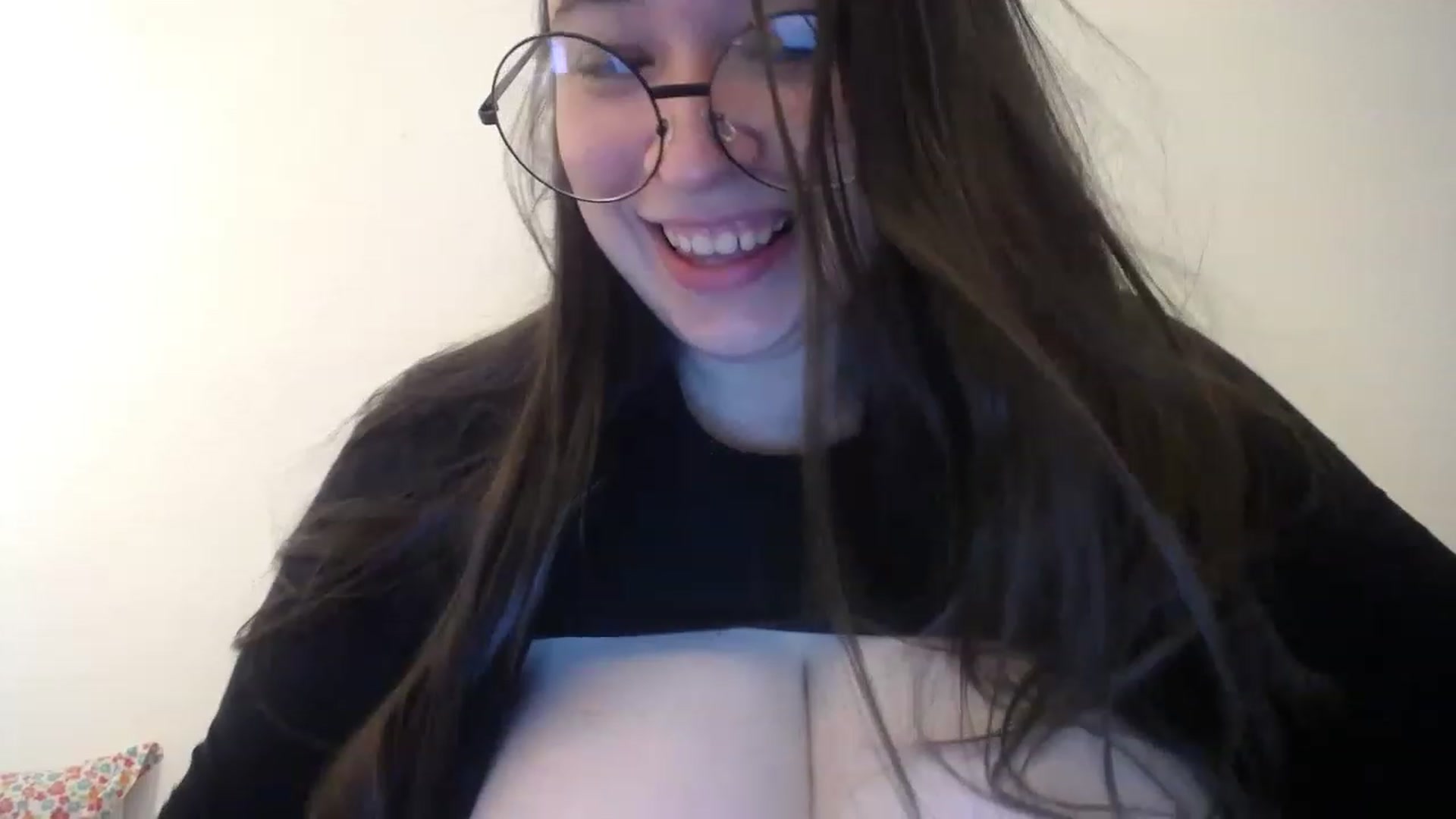 Gallery image thumbnail from Golacteriiosa's myfreecams stream on, 02/02/2023, 23:54 image 11 of 20