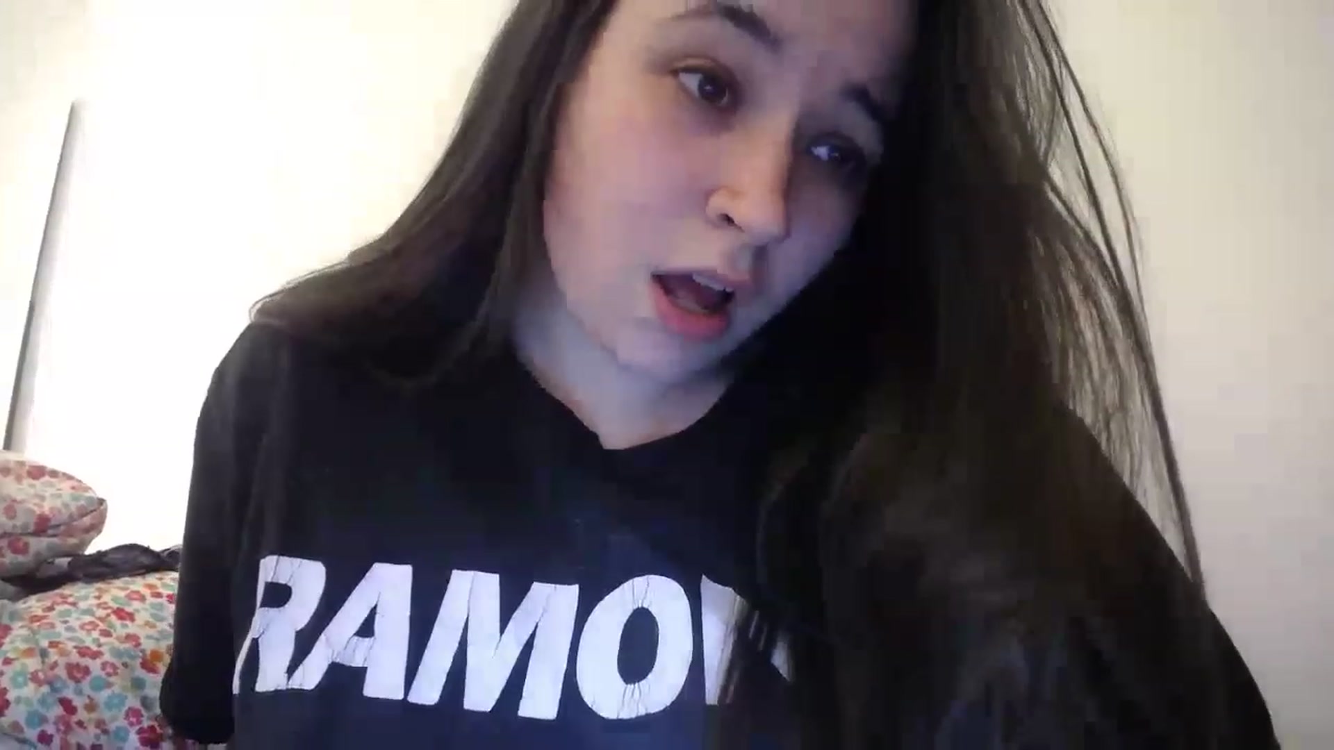 Gallery image thumbnail from Golacteriiosa's myfreecams stream on, 02/04/2023, 23:16 image 2 of 20