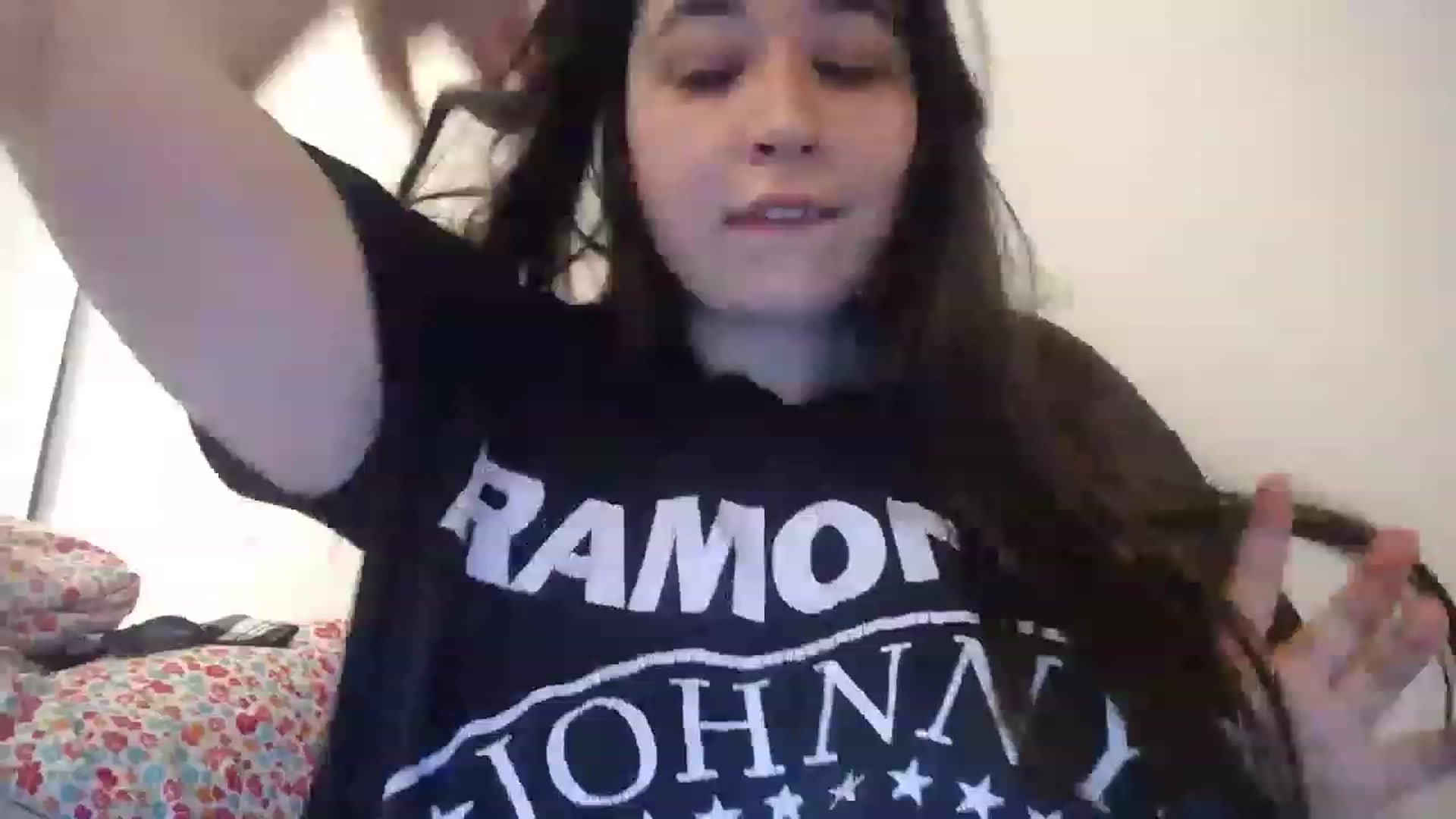 Gallery image thumbnail from Golacteriiosa's myfreecams stream on, 02/04/2023, 23:16 image 1 of 20
