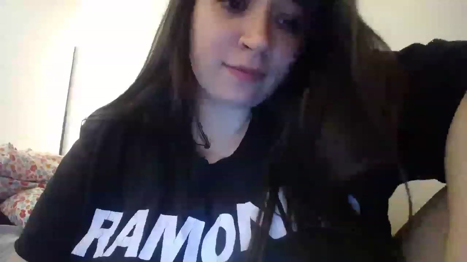 Gallery image thumbnail from Golacteriiosa's myfreecams stream on, 02/04/2023, 23:16 image 9 of 20