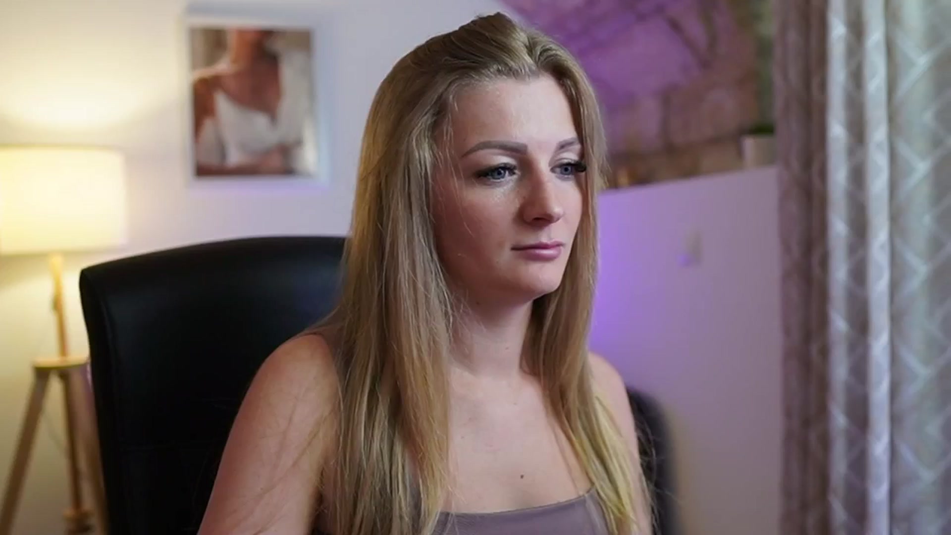 Gallery image thumbnail from Gold__blond's myfreecams stream on, 09/20/2025, 14:47 image 13 of 20