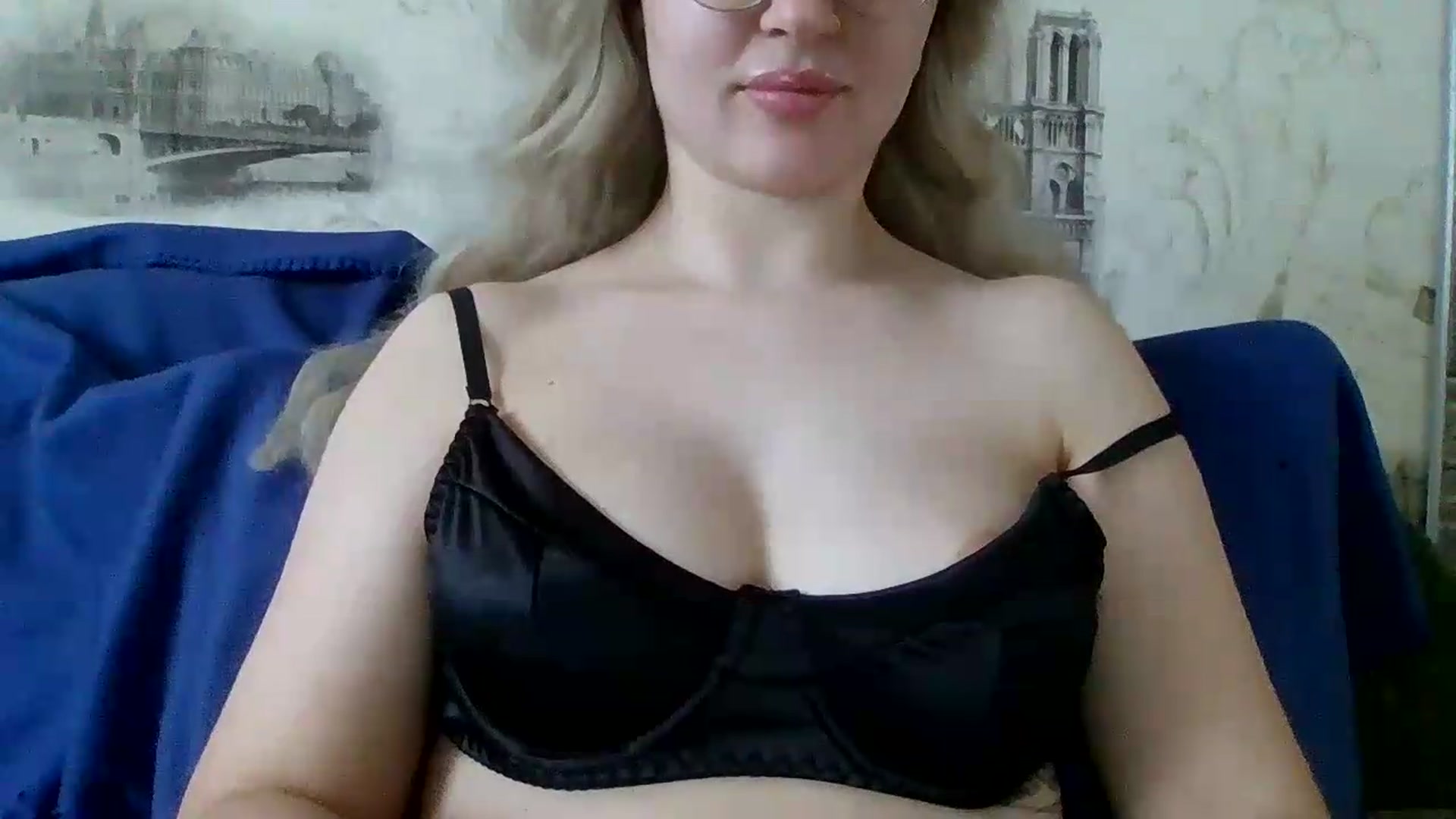 Gallery image thumbnail from Gold_girll's myfreecams stream on, 05/27/2026, 09:22 image 10 of 20