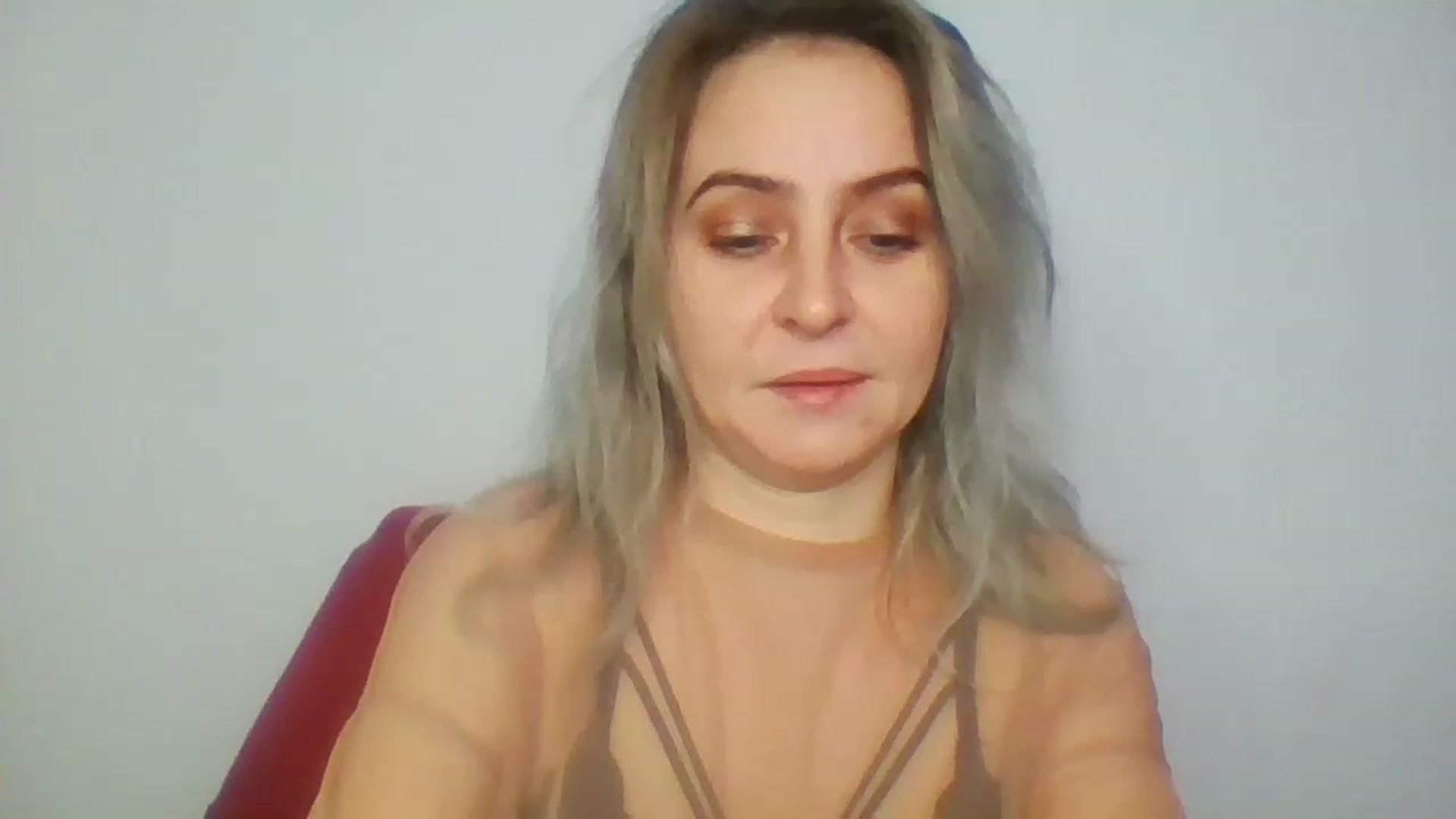 Gallery image thumbnail from GoldenGirl4U1's myfreecams stream on, 11/19/2022, 14:58 image 5 of 20