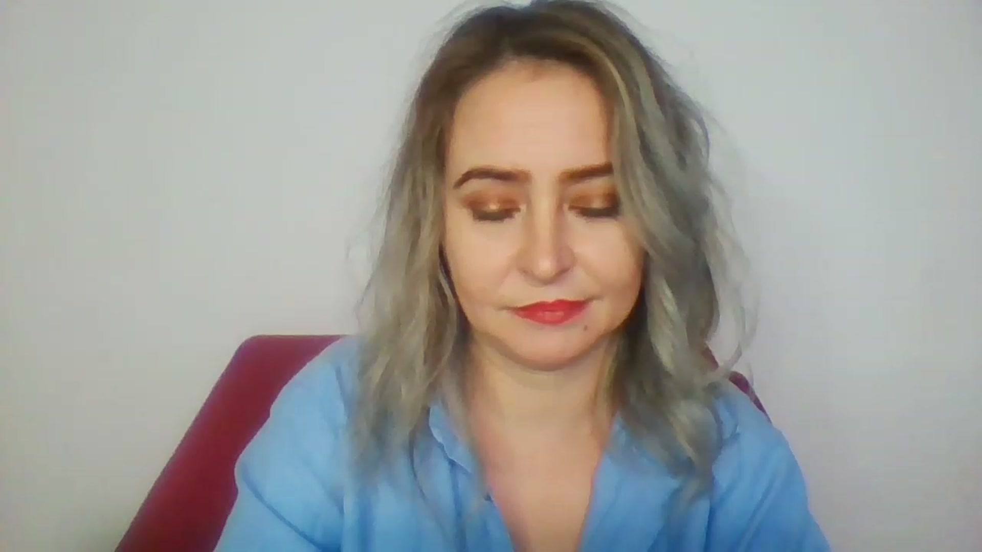 Gallery image thumbnail from GoldenGirl4U1's myfreecams stream on, 11/20/2022, 15:06 image 16 of 20