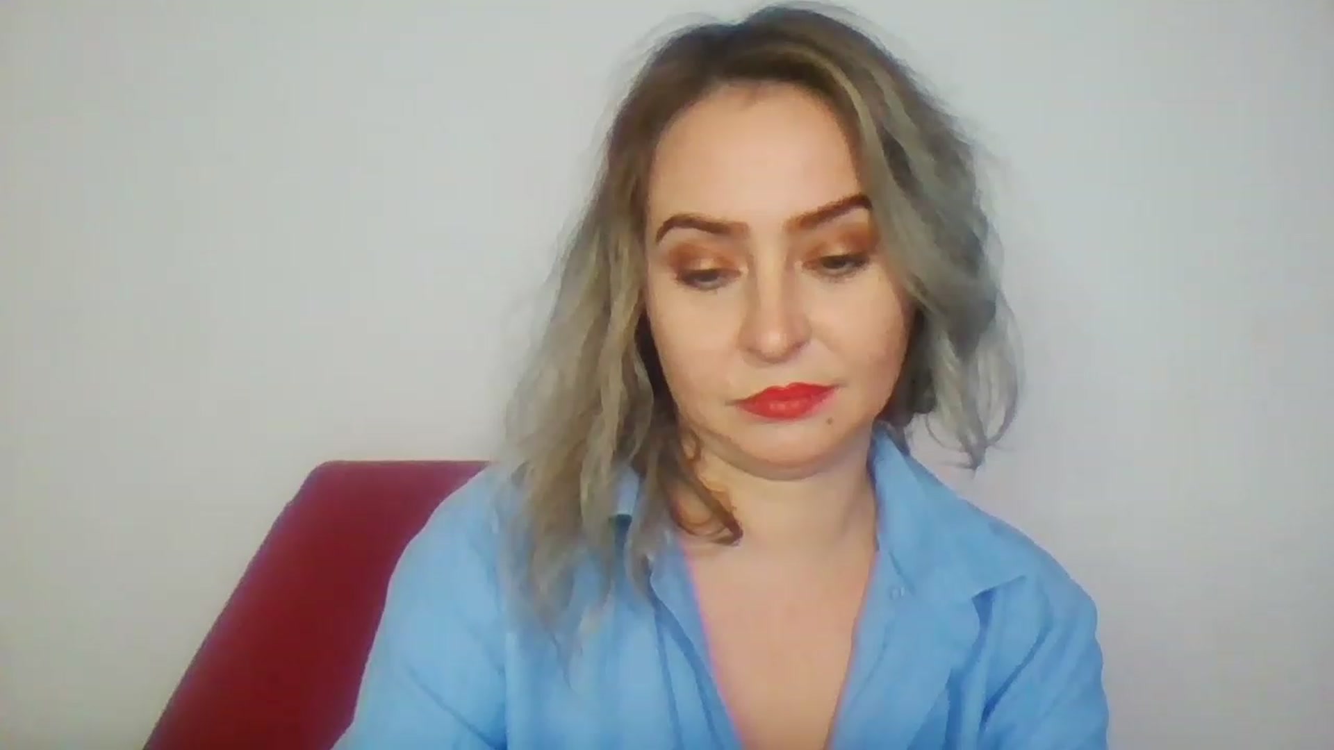 Gallery image thumbnail from GoldenGirl4U1's myfreecams stream on, 11/20/2022, 15:06 image 12 of 20