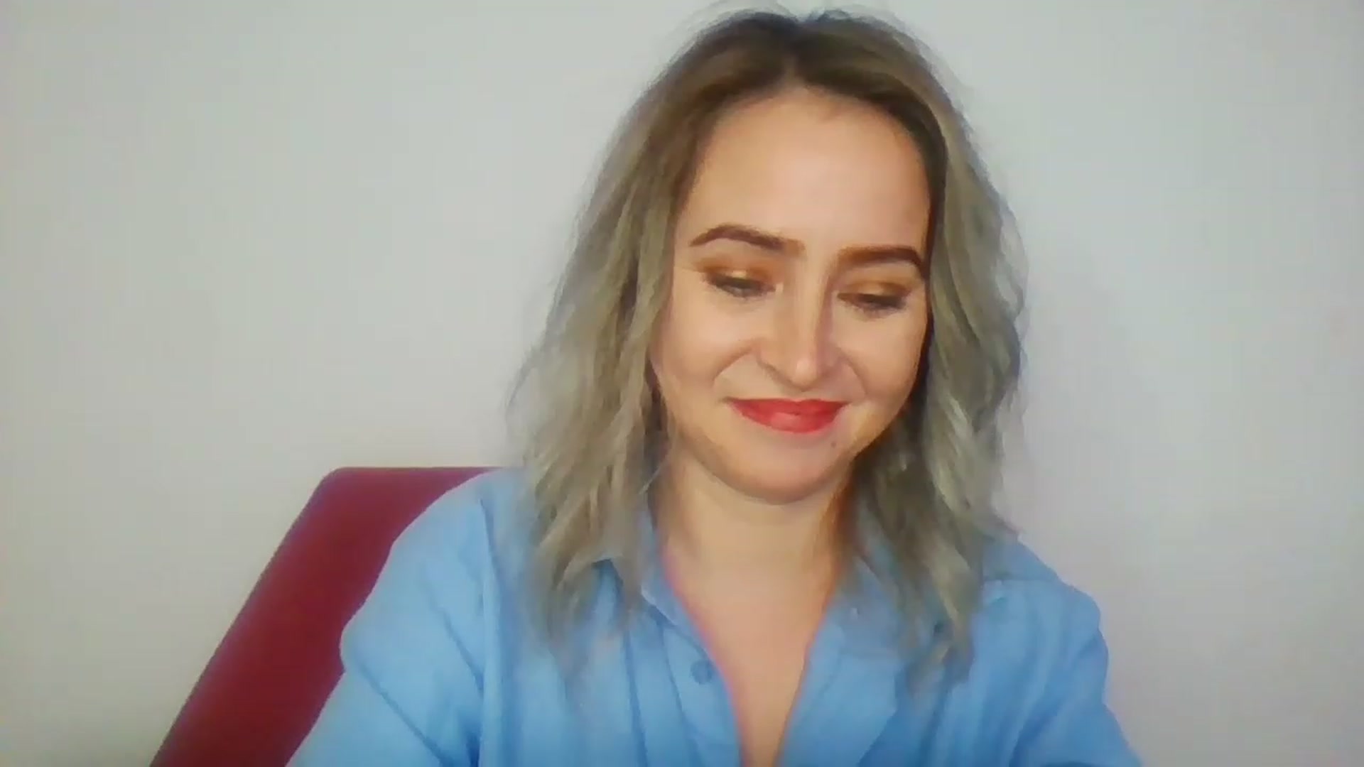 Gallery image thumbnail from GoldenGirl4U1's myfreecams stream on, 11/20/2022, 15:06 image 19 of 20