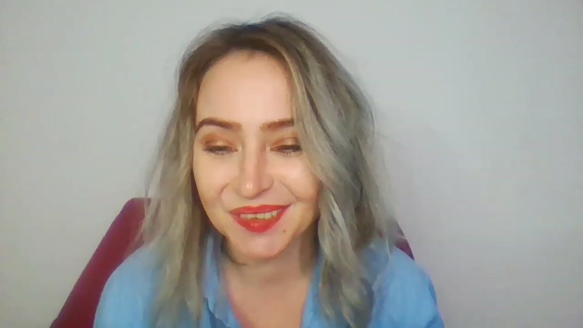 Gallery image thumbnail from GoldenGirl4U1's myfreecams stream on, 11/20/2022, 15:25 image 18 of 20
