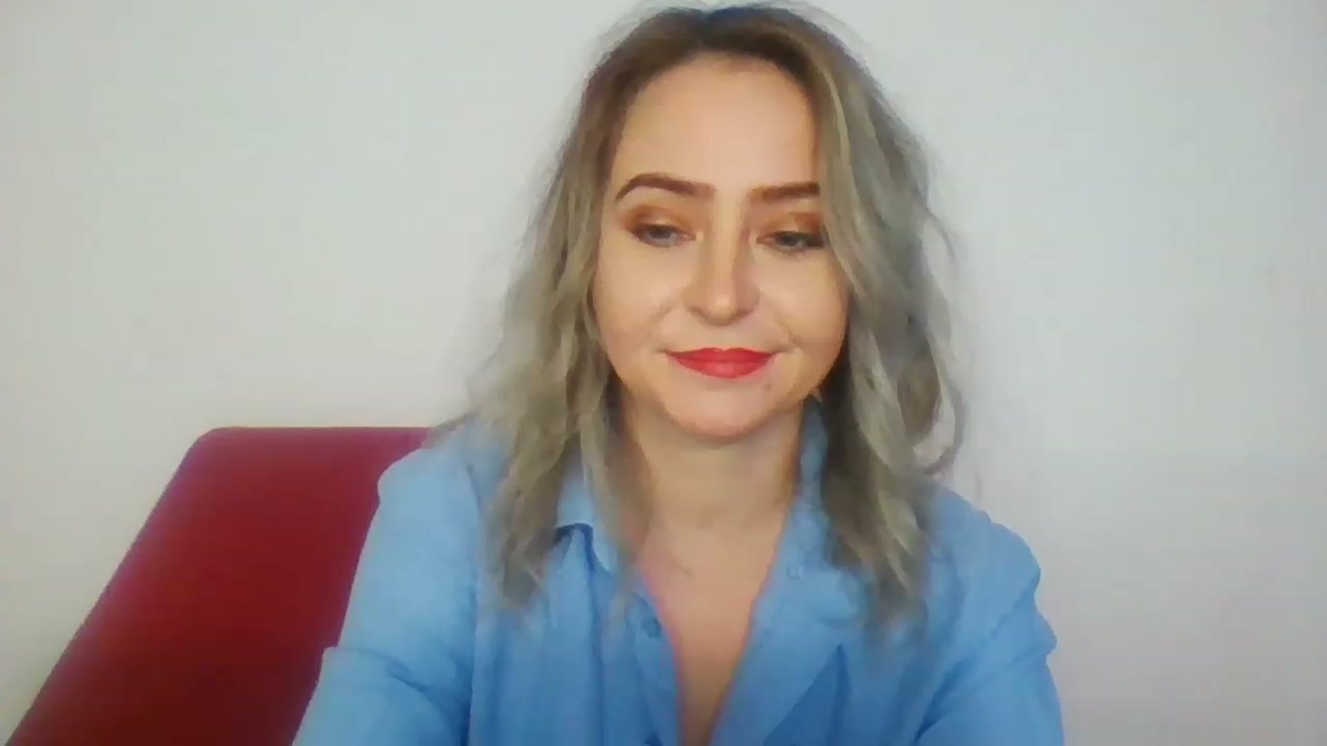 Gallery image thumbnail from GoldenGirl4U1's myfreecams stream on, 11/20/2022, 15:25 image 3 of 20
