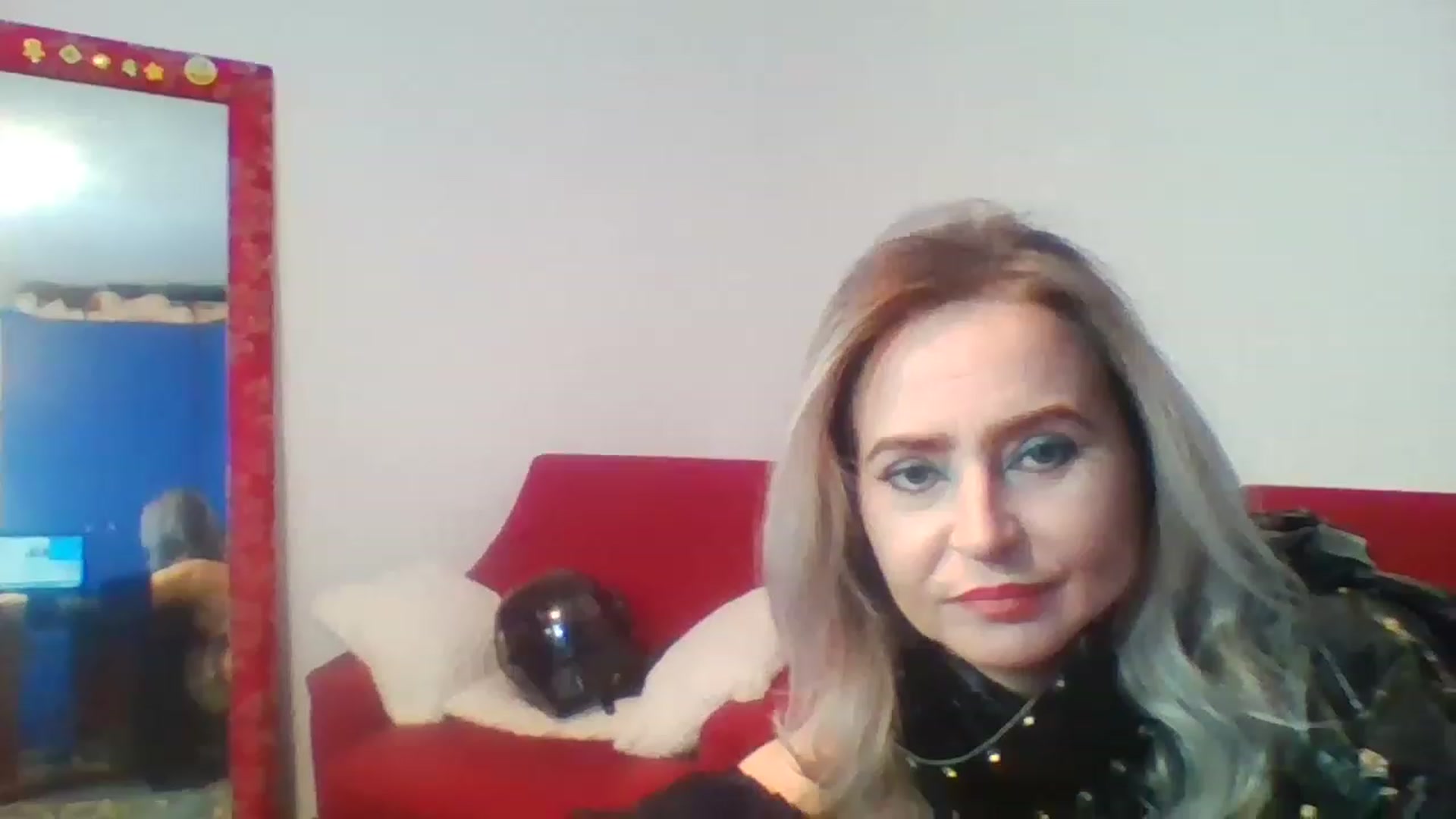 Gallery image thumbnail from GoldenGirl4U1's myfreecams stream on, 11/26/2022, 16:57 image 2 of 20