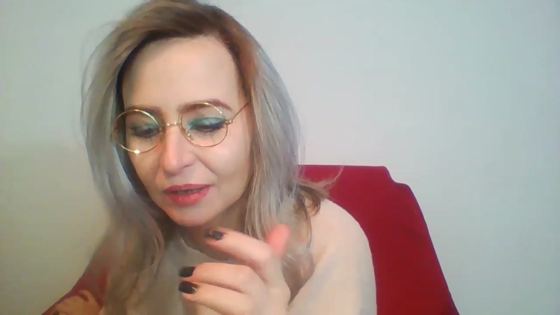 Gallery image thumbnail from GoldenGirl4U1's myfreecams stream on, 11/26/2022, 18:15 image 11 of 20