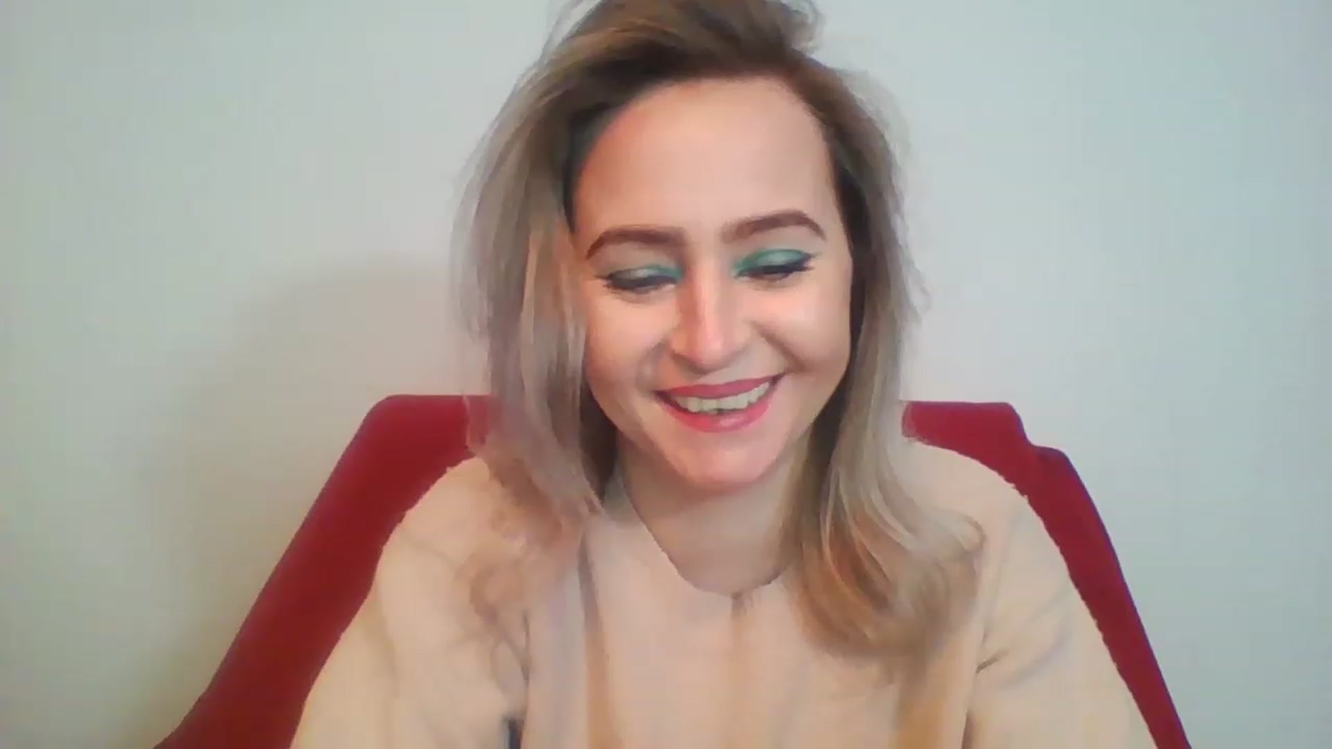 Gallery image thumbnail from GoldenGirl4U1's myfreecams stream on, 11/26/2022, 18:15 image 3 of 20