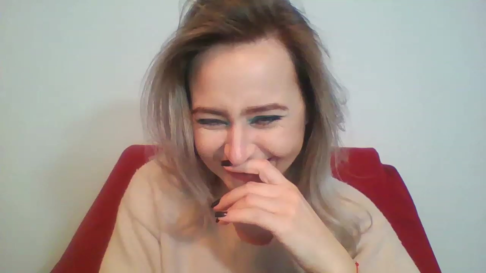 Gallery image thumbnail from GoldenGirl4U1's myfreecams stream on, 11/26/2022, 18:15 image 4 of 20