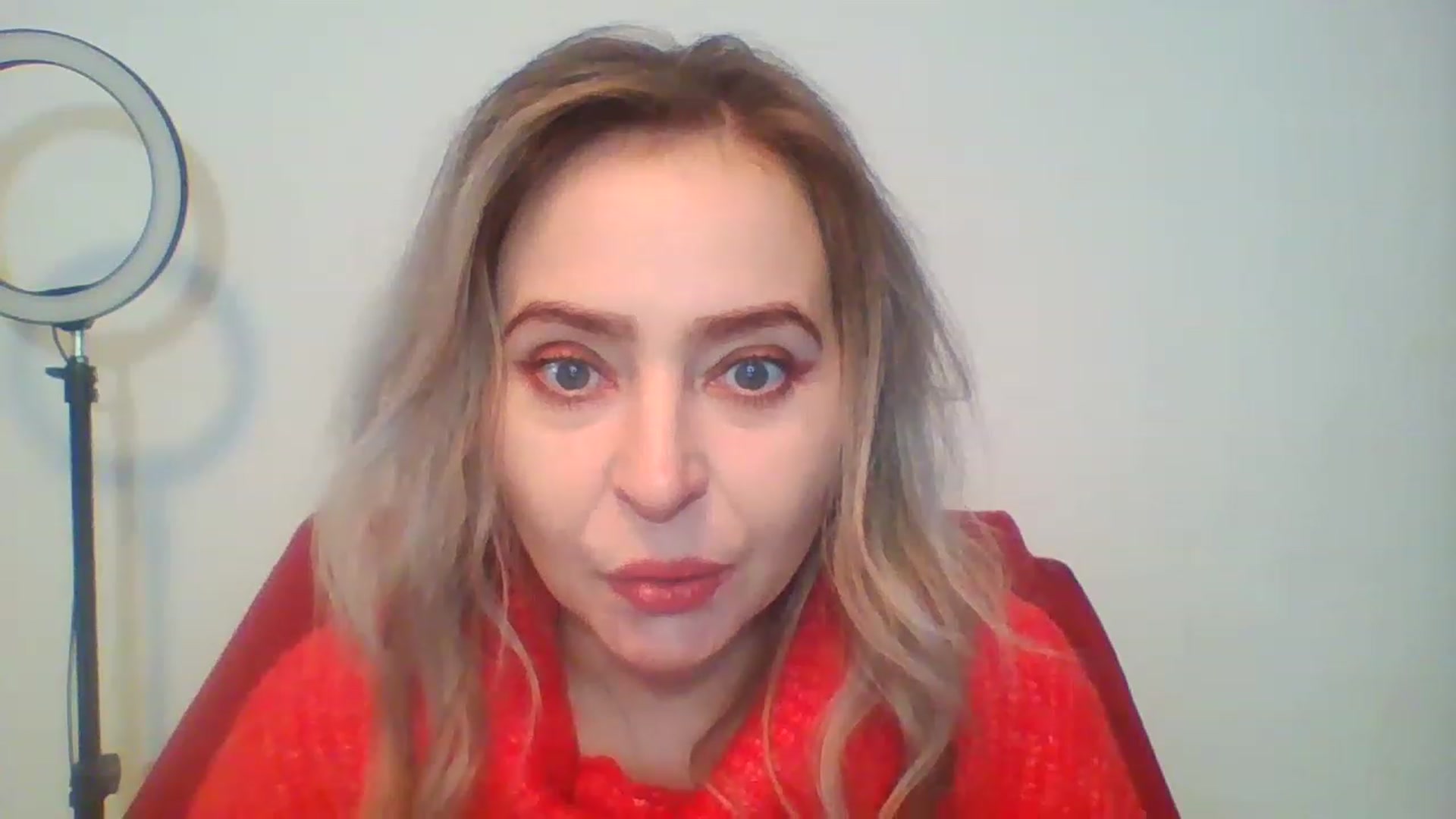 Gallery image thumbnail from GoldenGirl4U1's myfreecams stream on, 11/27/2022, 13:02 image 12 of 20