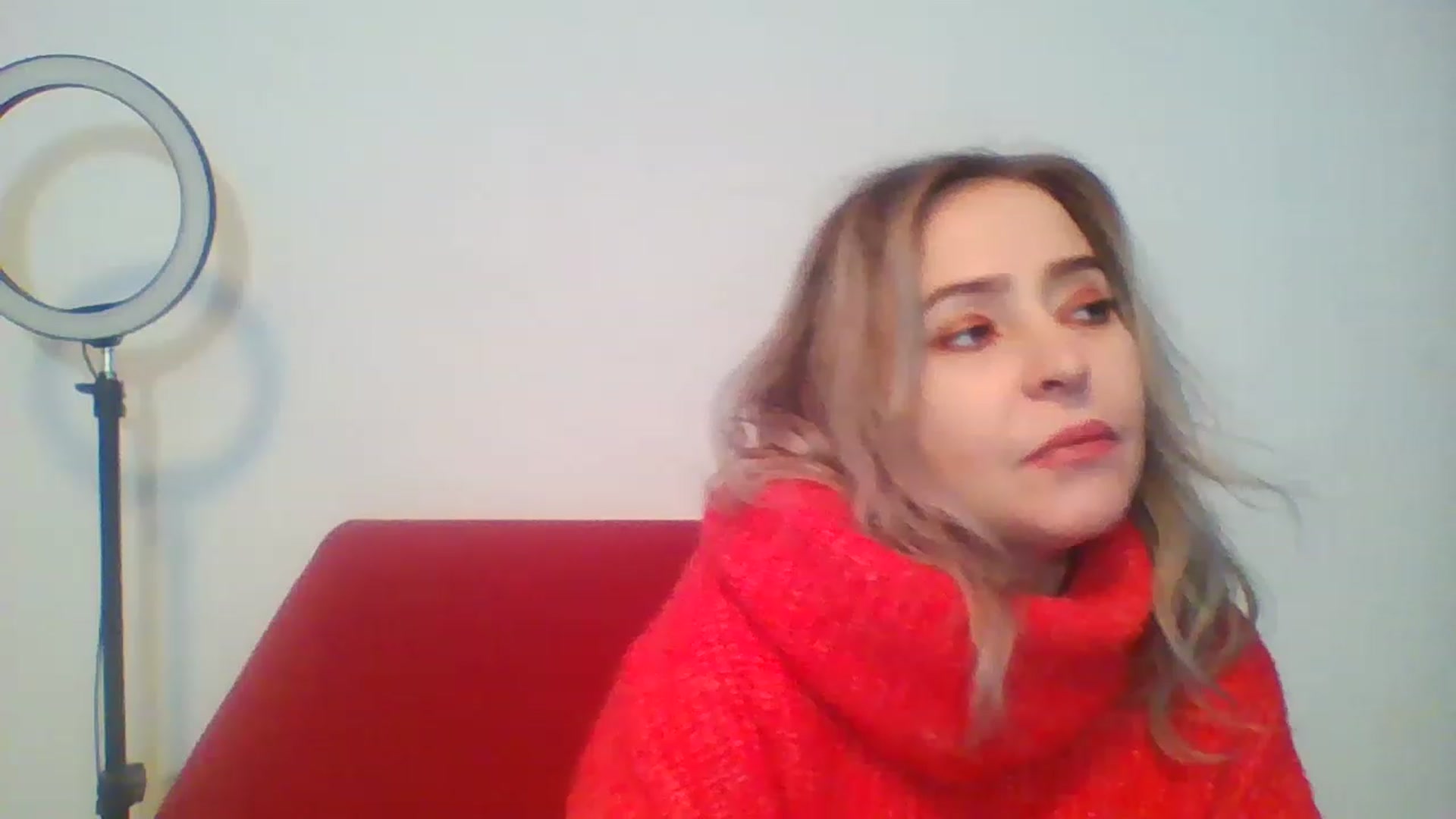 Gallery image thumbnail from GoldenGirl4U1's myfreecams stream on, 11/27/2022, 13:02 image 3 of 20