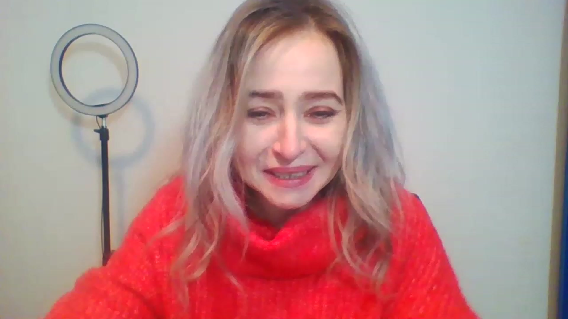 Gallery image thumbnail from GoldenGirl4U1's myfreecams stream on, 11/27/2022, 13:23 image 18 of 20